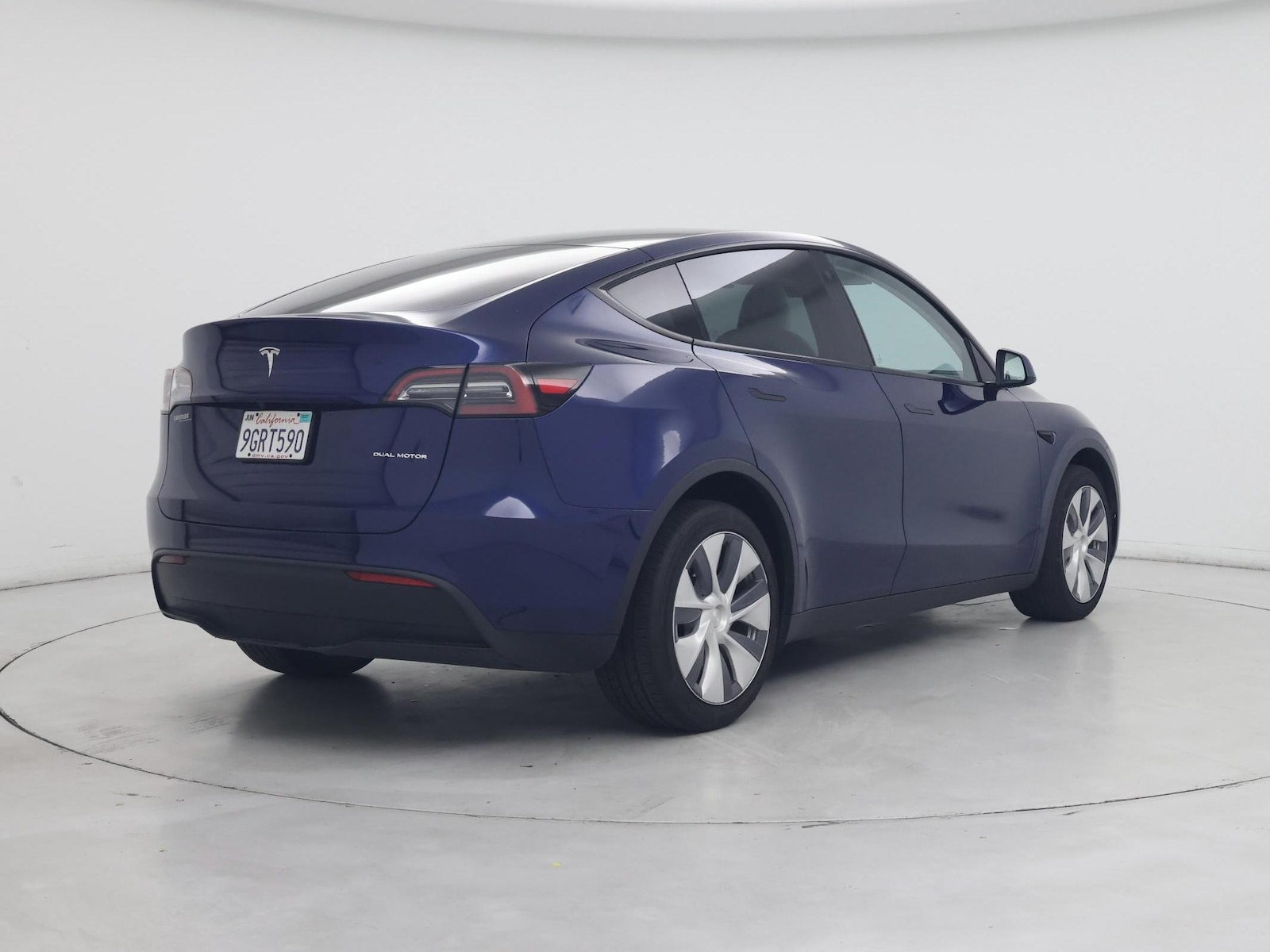 2023 Tesla Model Y Long Range - Photo 9