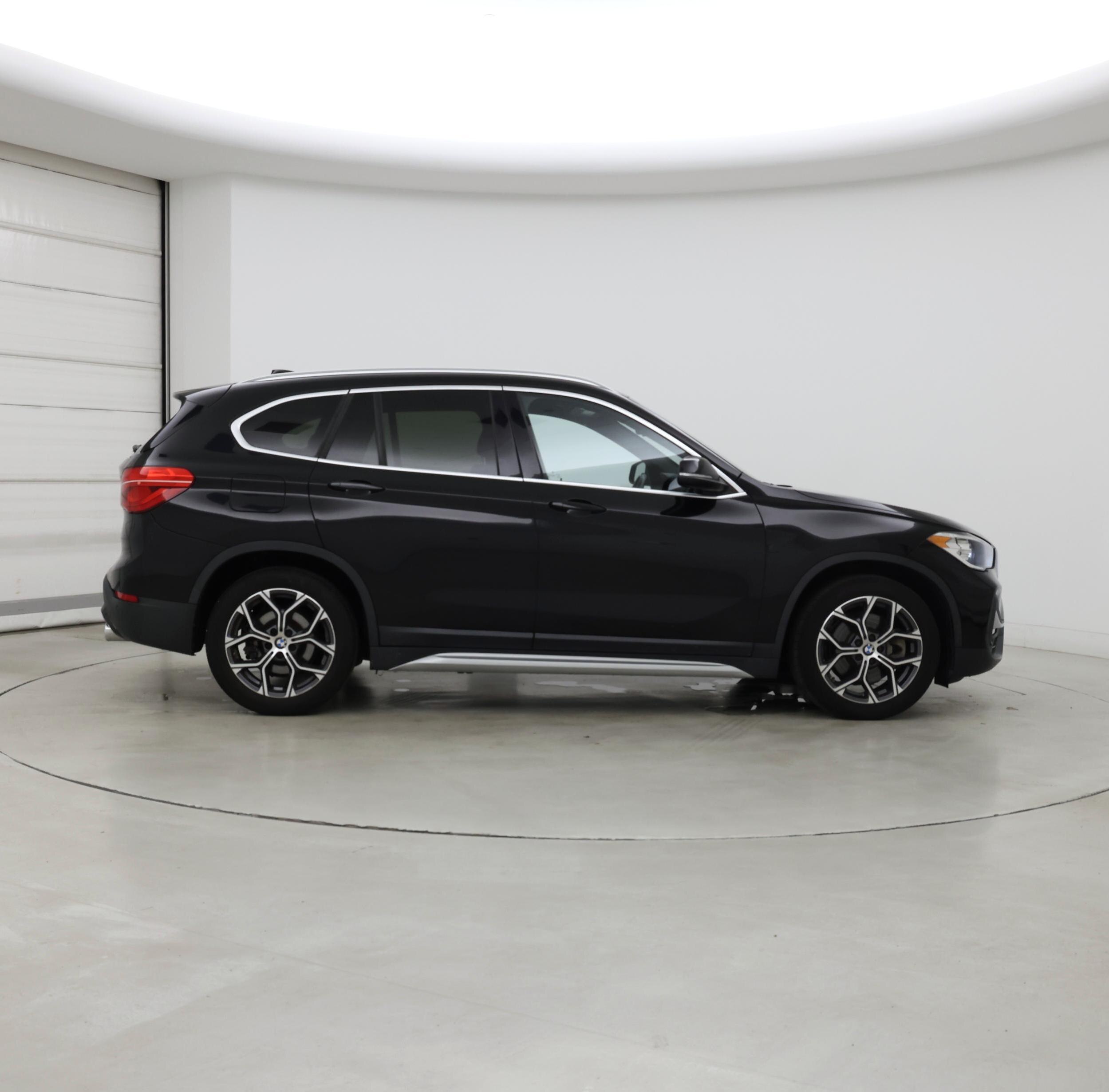 Thumbnail: 2020 BMW X1 - 7