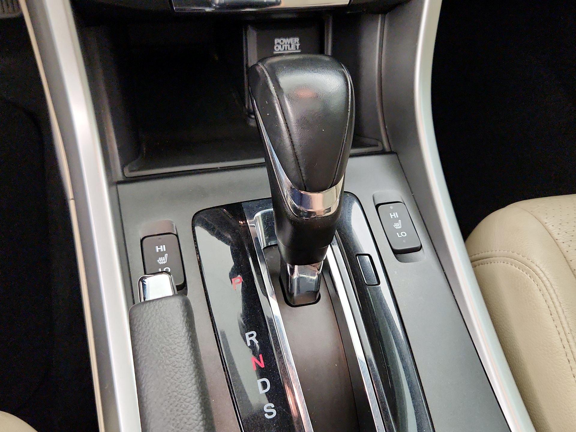 Thumbnail: 2014 Honda Accord - 17