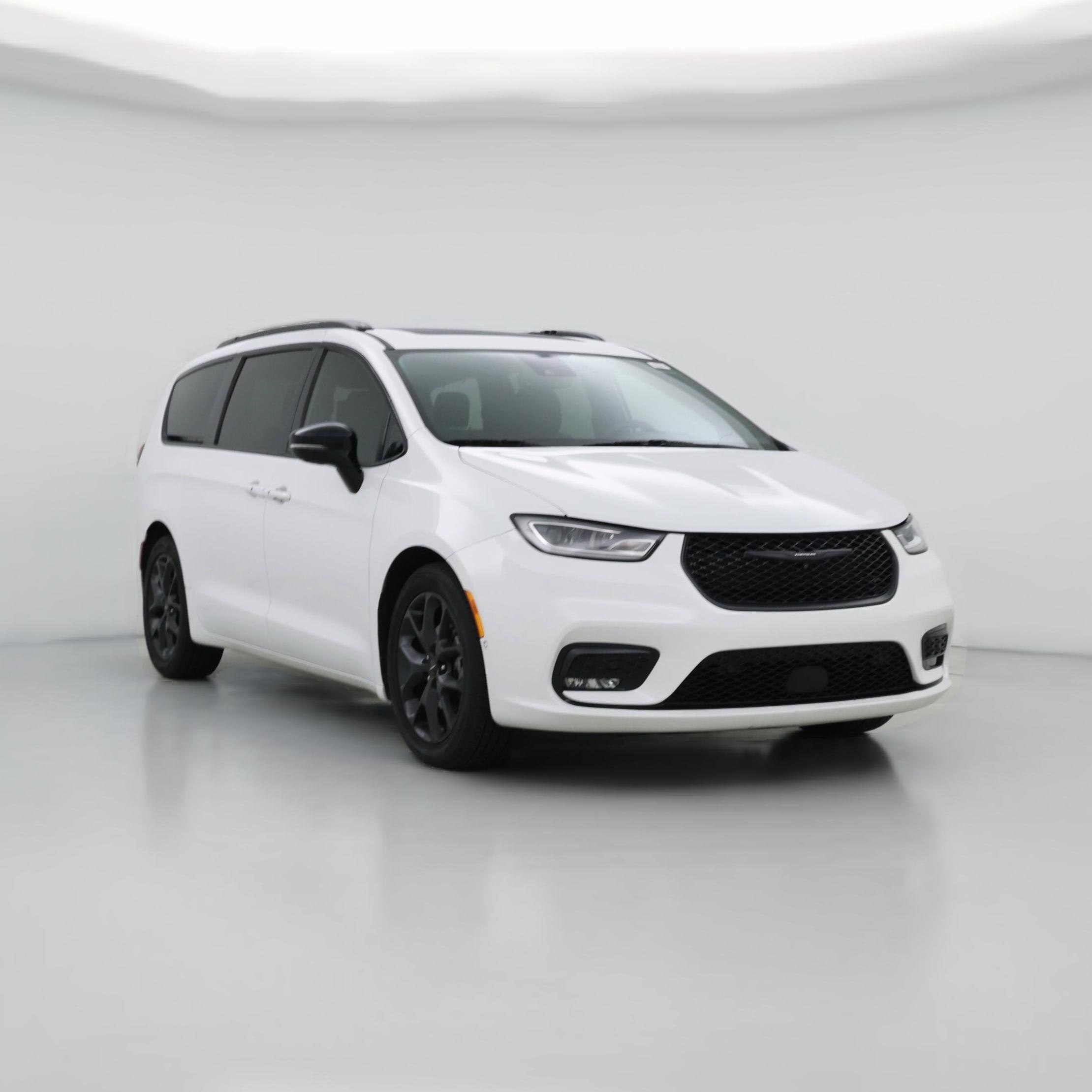 Thumbnail: 2023 Chrysler Pacifica - 1