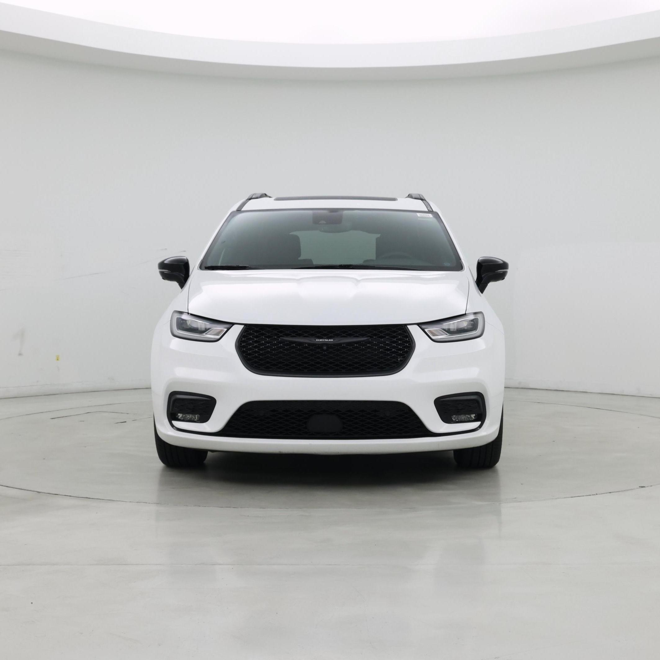 Thumbnail: 2023 Chrysler Pacifica - 5