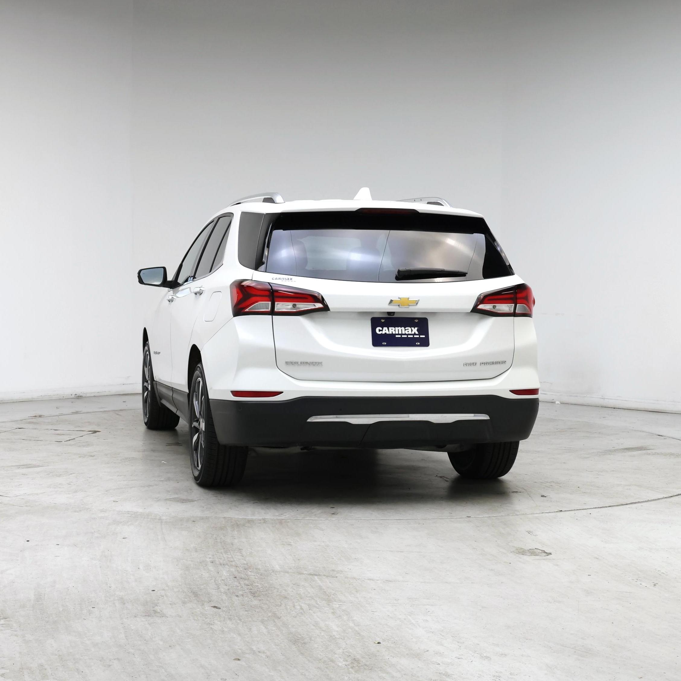 Thumbnail: 2022 Chevrolet Equinox - 6
