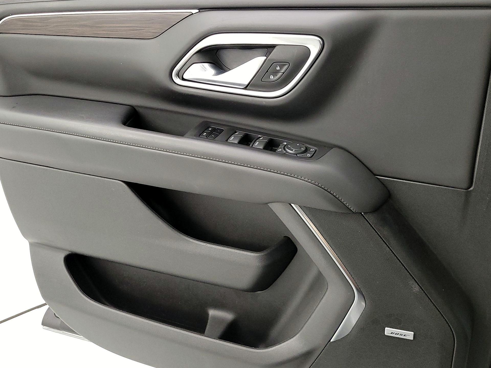 Thumbnail: 2024 Chevrolet Tahoe - 12