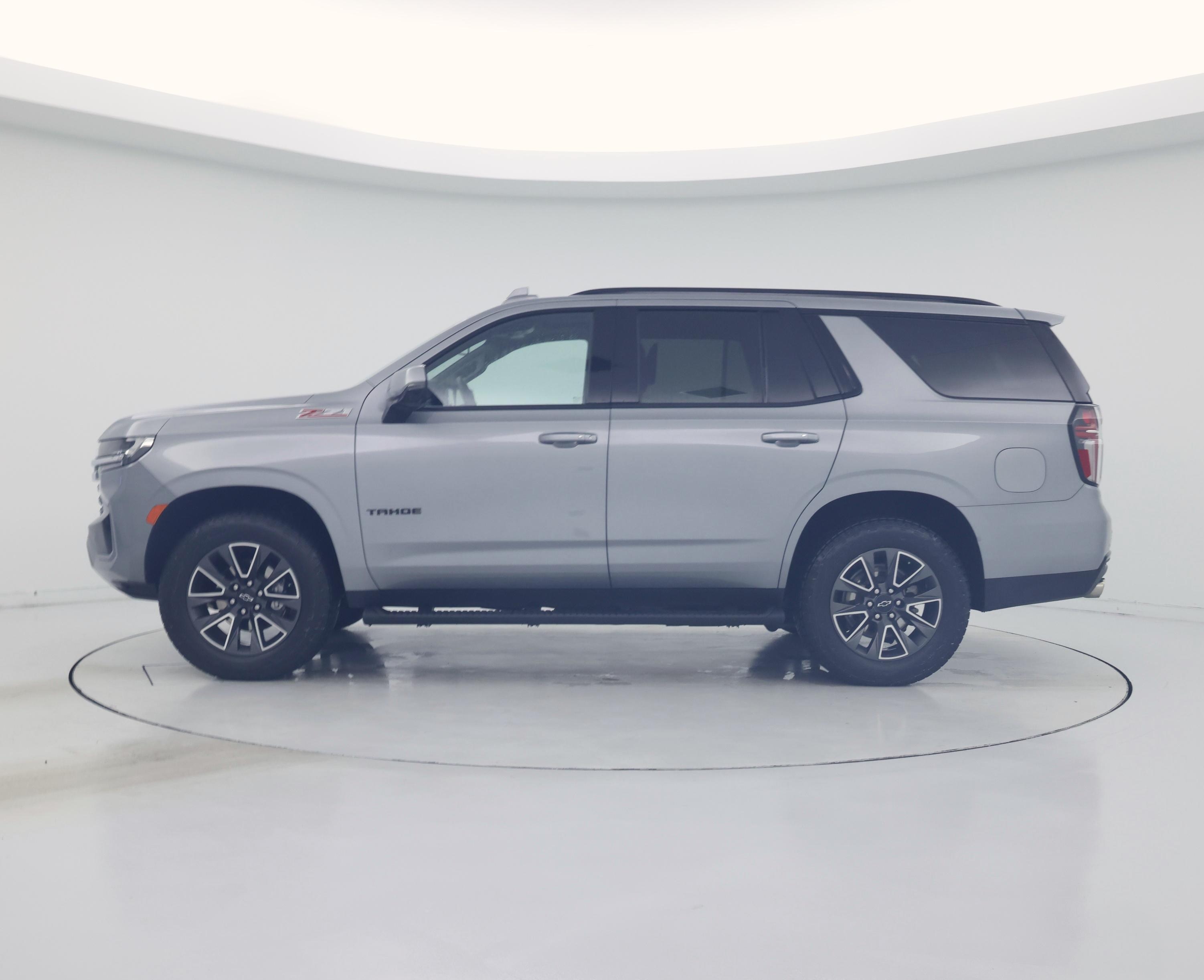 Thumbnail: 2024 Chevrolet Tahoe - 3