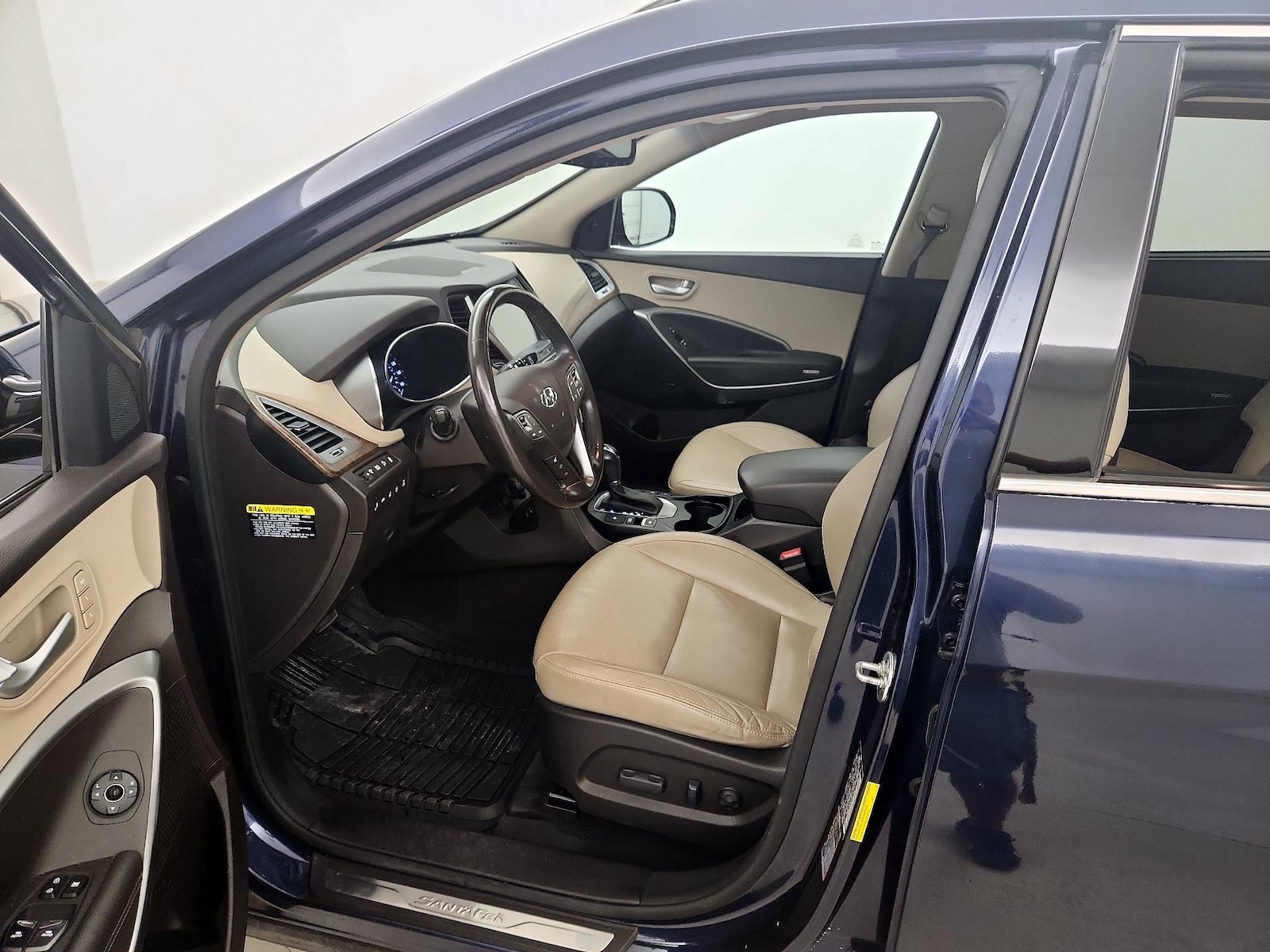 2017 Hyundai Santa Fe SE Ultimate - Photo 12