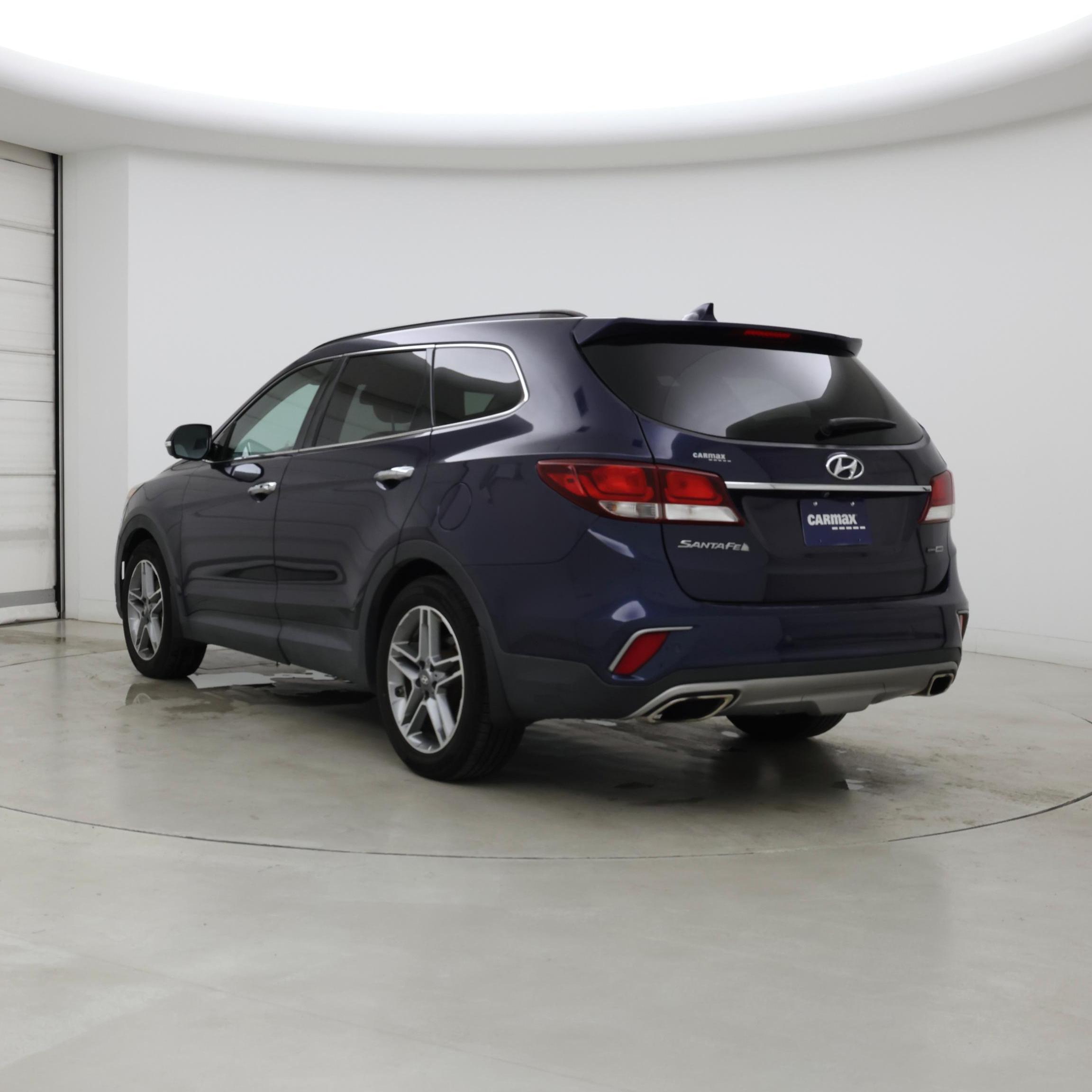 Thumbnail: 2017 Hyundai Santa Fe - 2