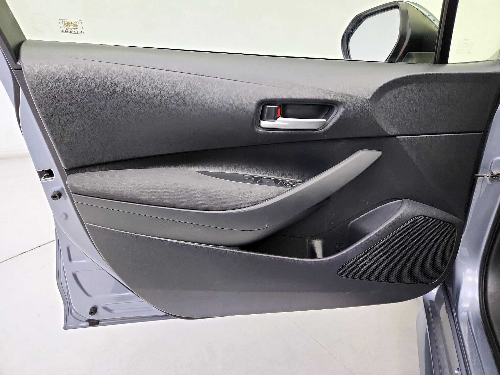 Thumbnail: 2020 Toyota Corolla - 12