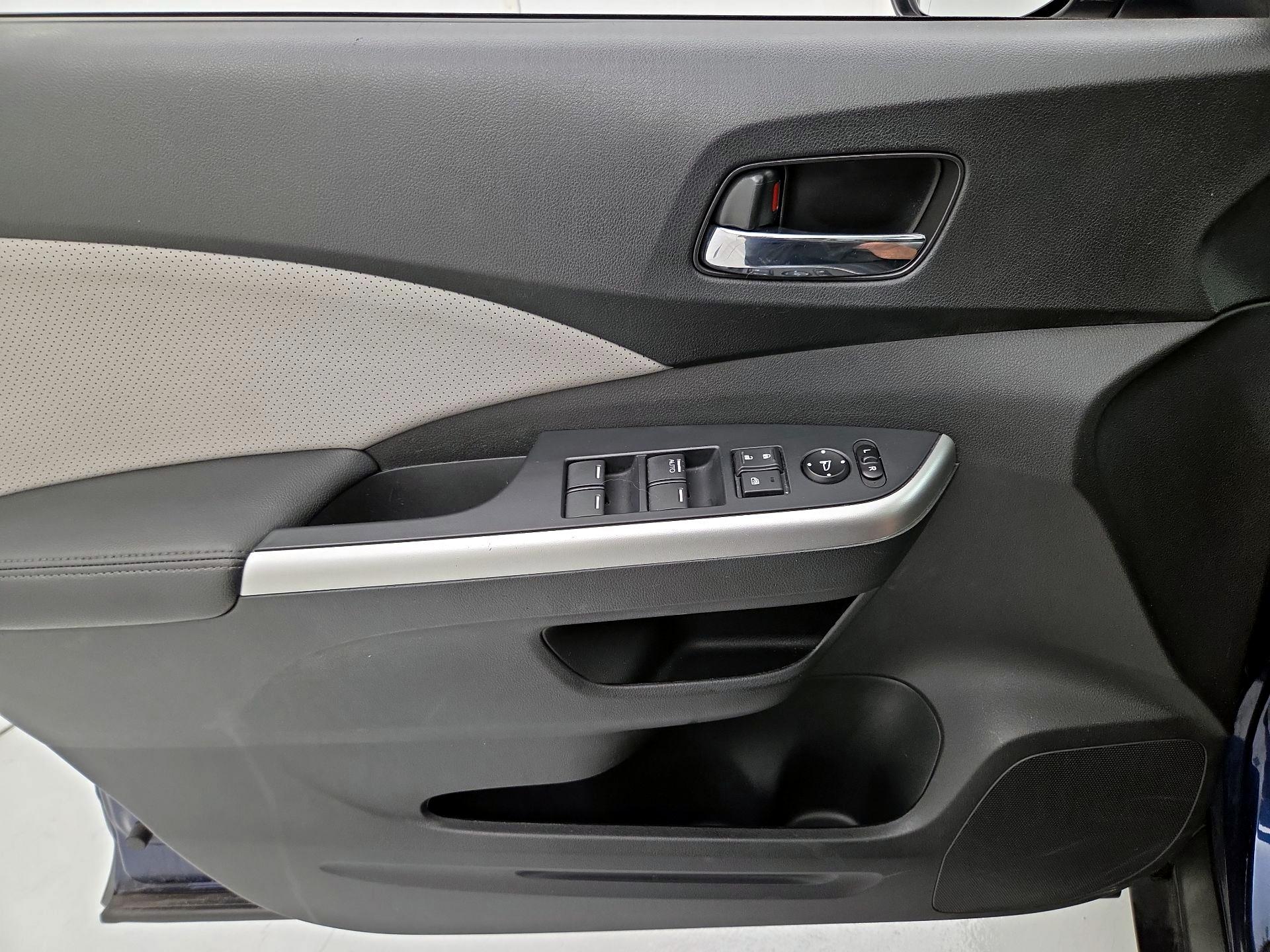 Thumbnail: 2016 Honda CR-V - 12