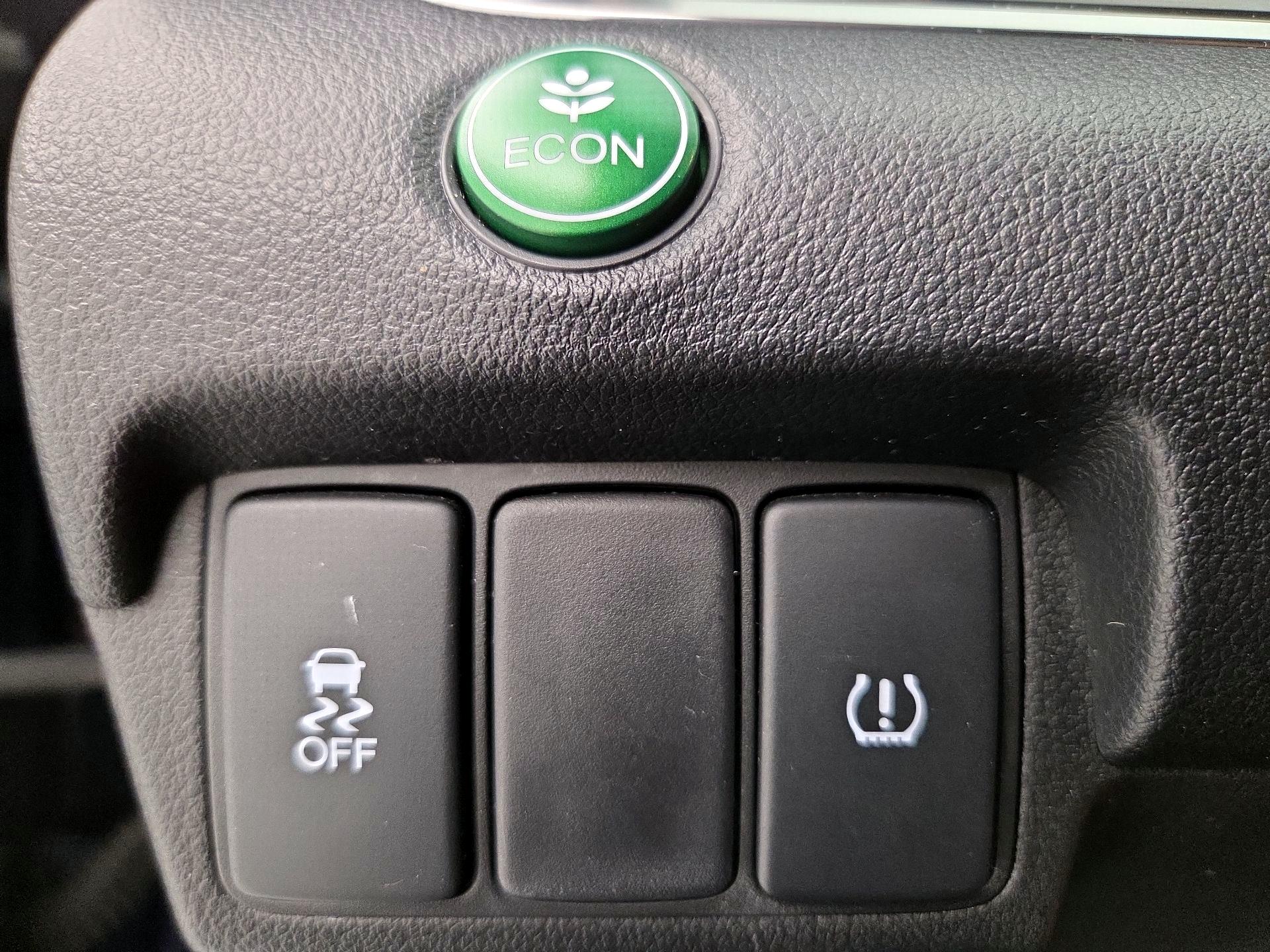 Thumbnail: 2016 Honda CR-V - 13
