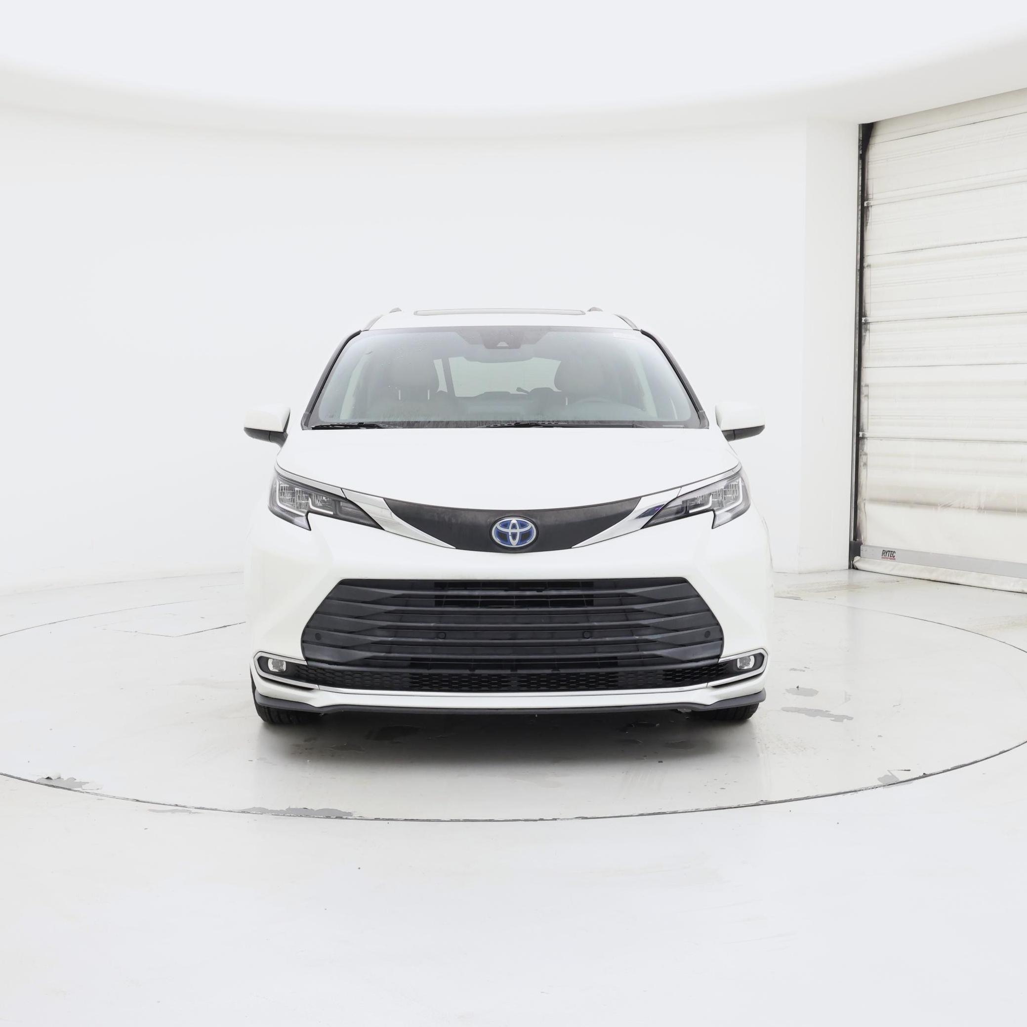 Thumbnail: 2021 Toyota Sienna - 5