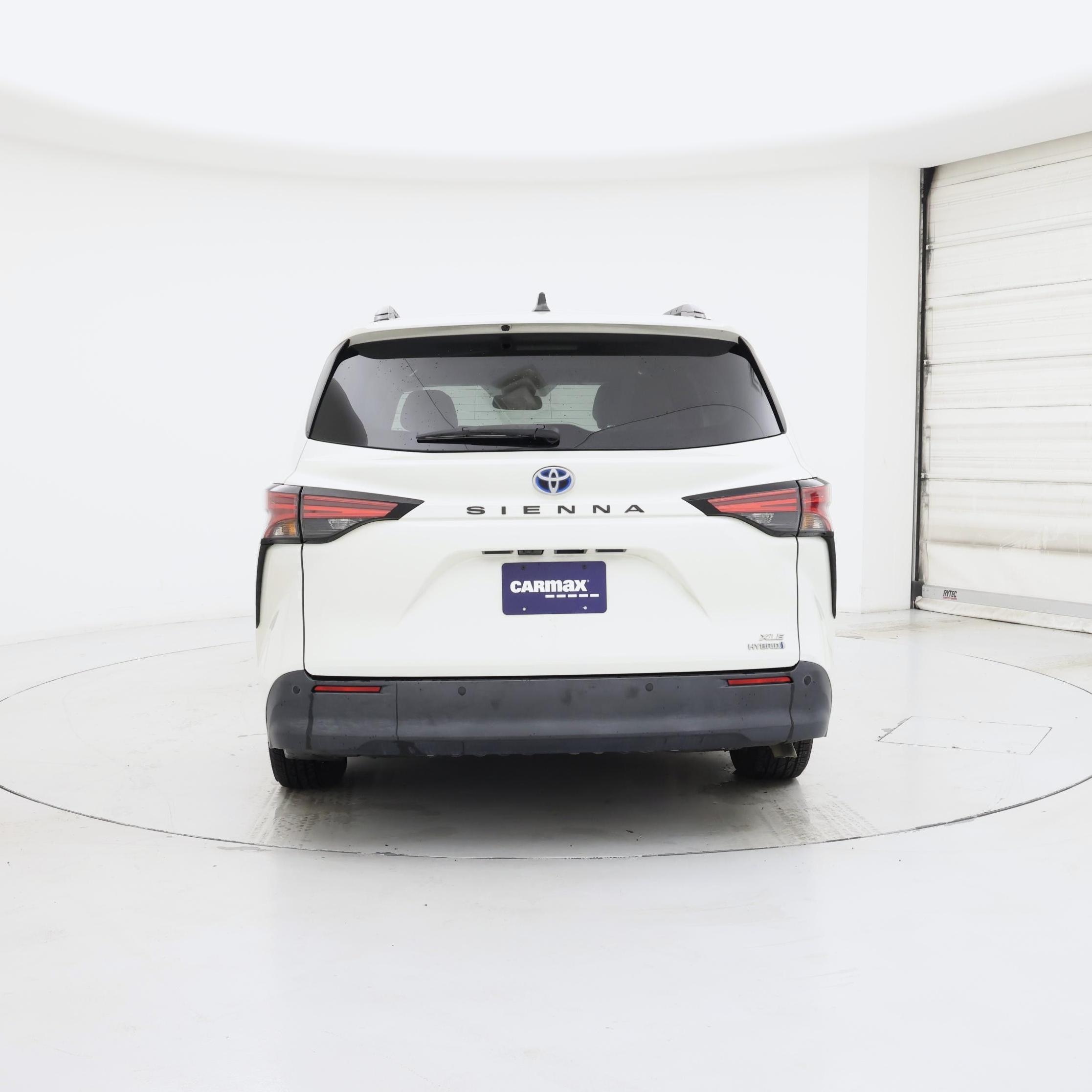 Thumbnail: 2021 Toyota Sienna - 6