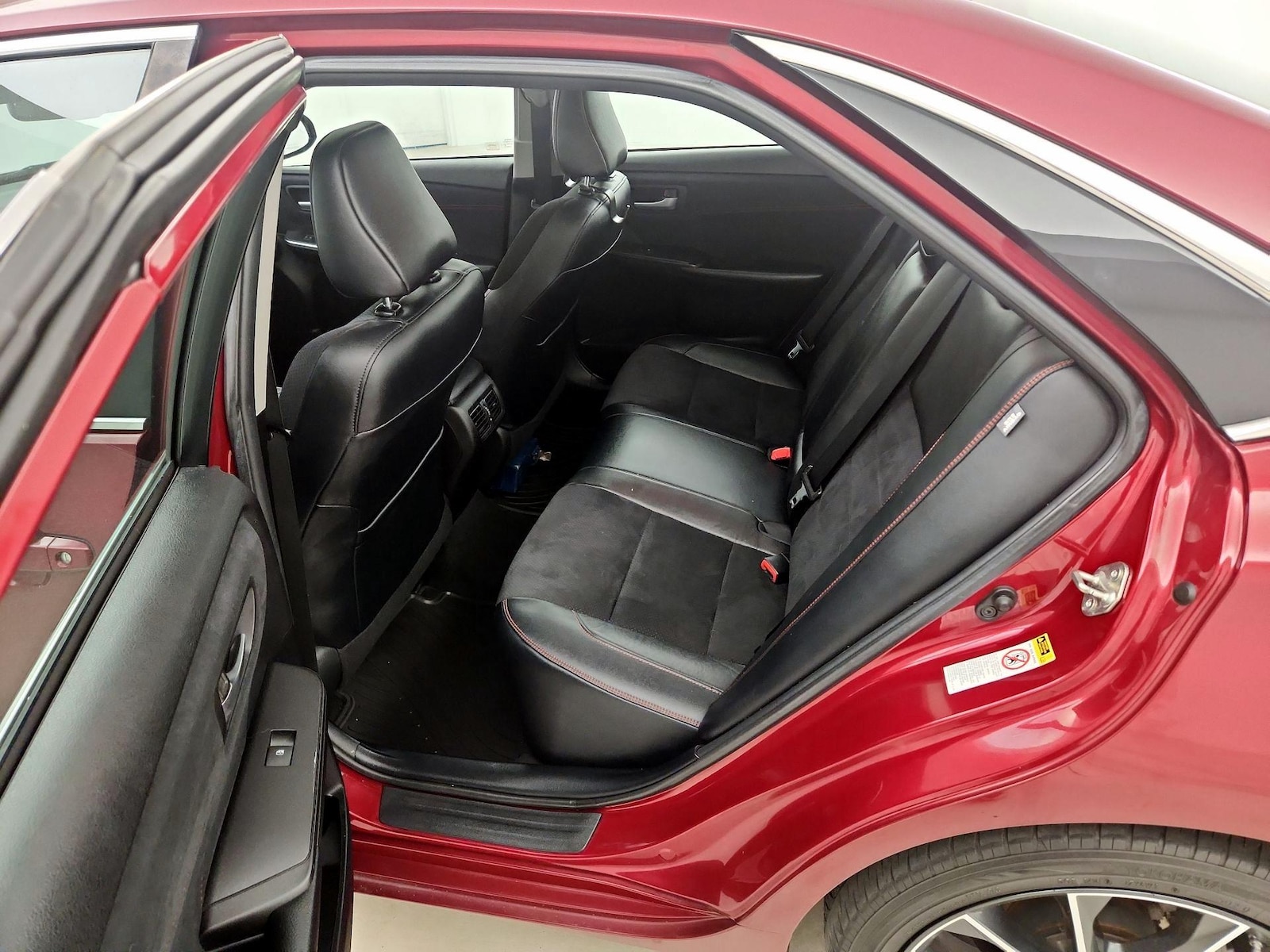 2016 Toyota Camry XSE - Photo 21