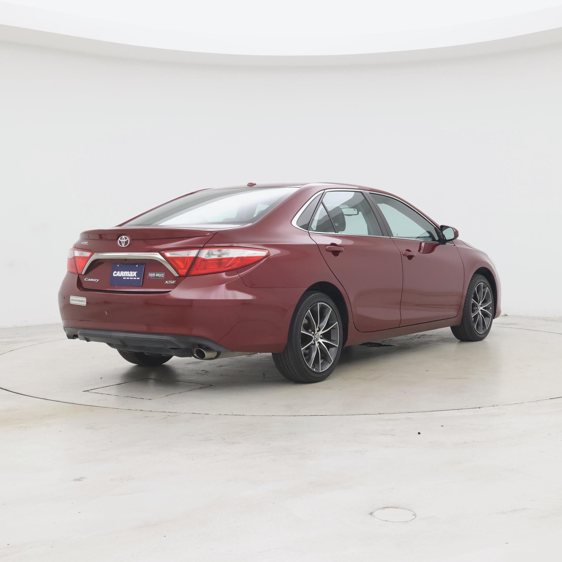Thumbnail: 2016 Toyota Camry - 8