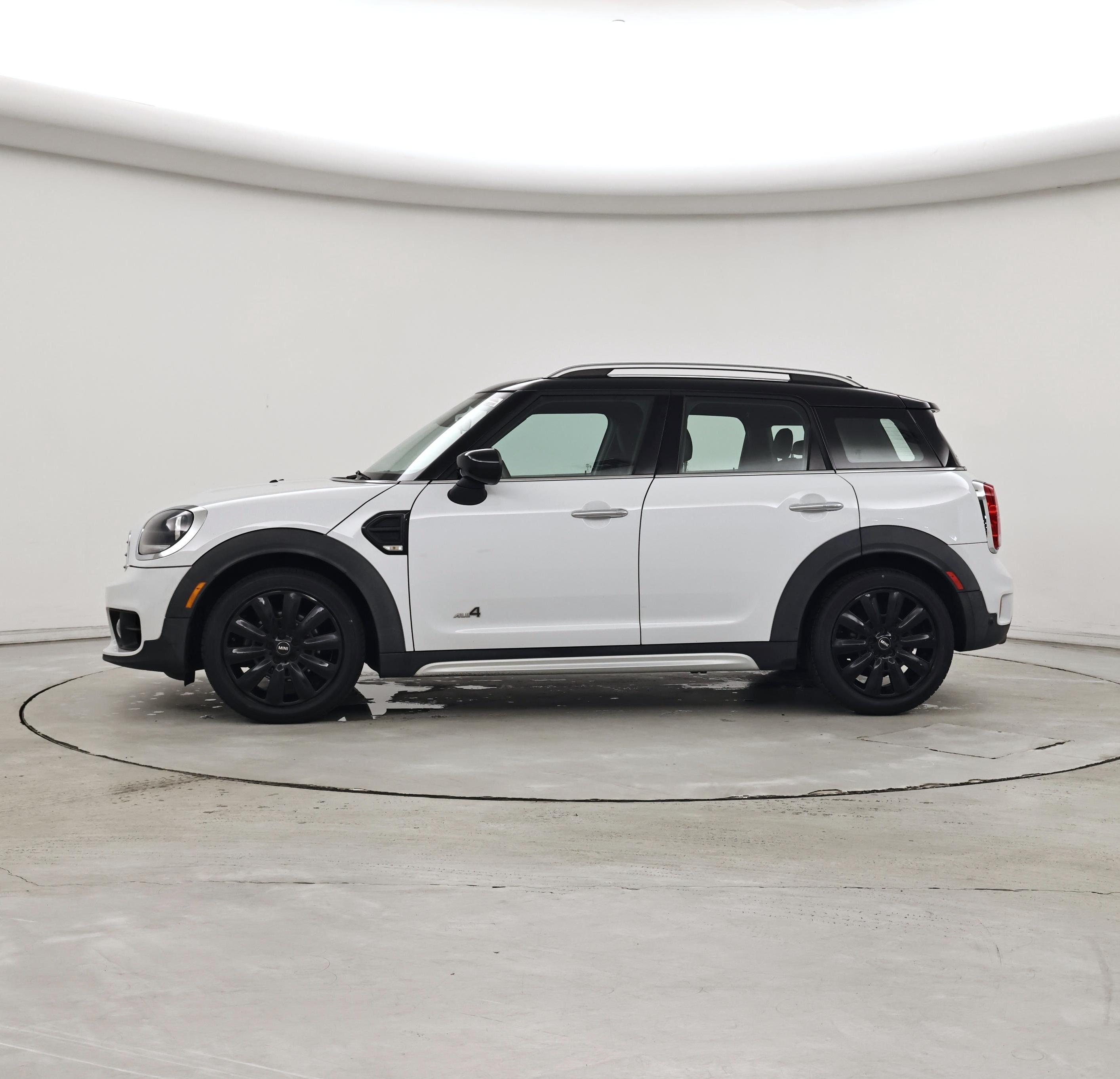 Thumbnail: 2020 MINI Cooper Countryman - 3