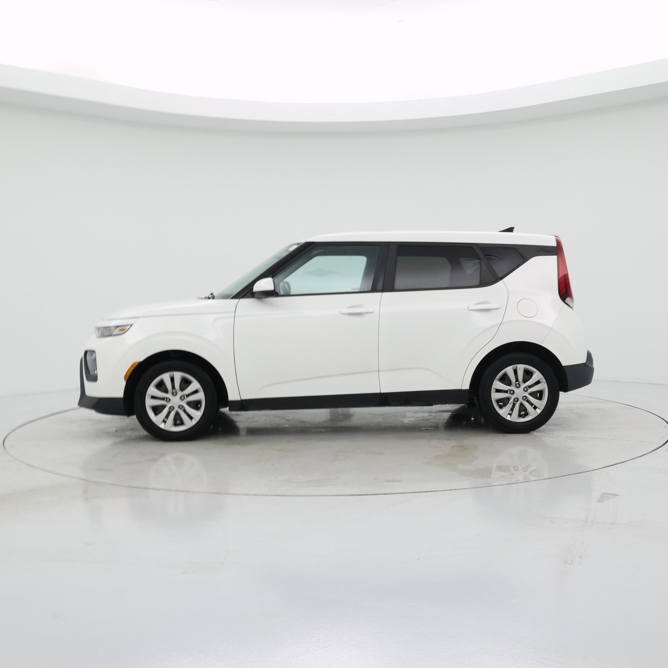 Thumbnail: 2021 Kia Soul - 3
