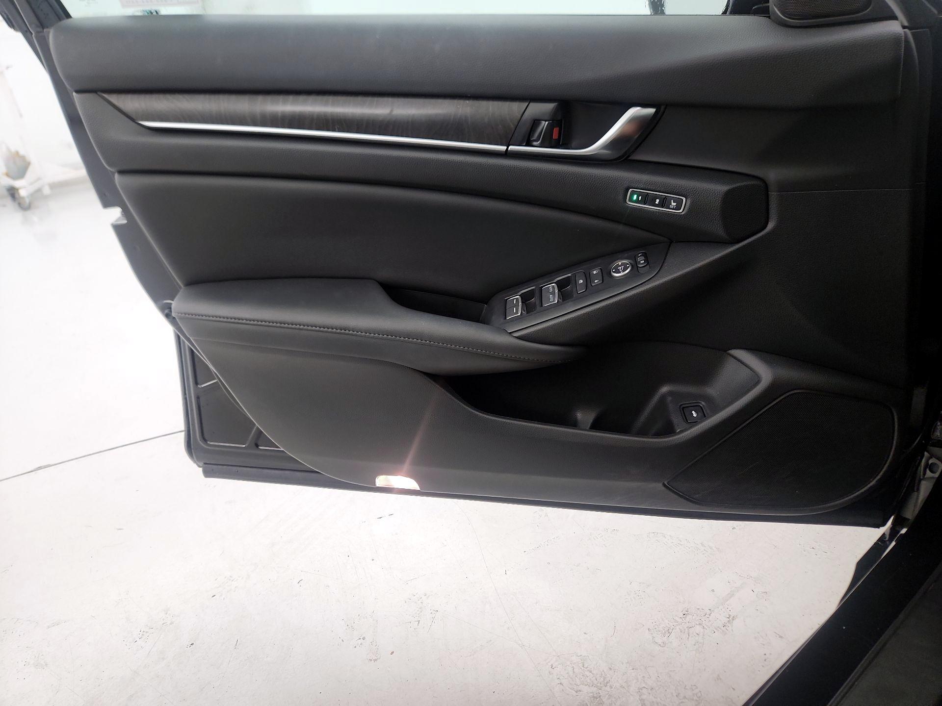 Thumbnail: 2022 Honda Accord - 12