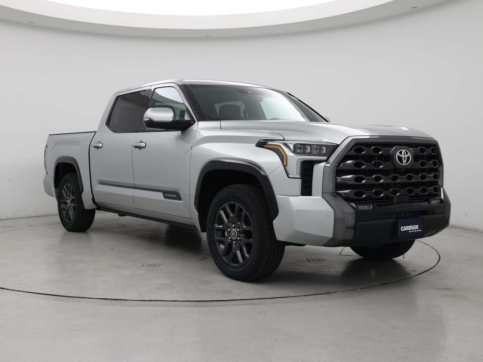 2023 Toyota Tundra Platinum - Photo 2