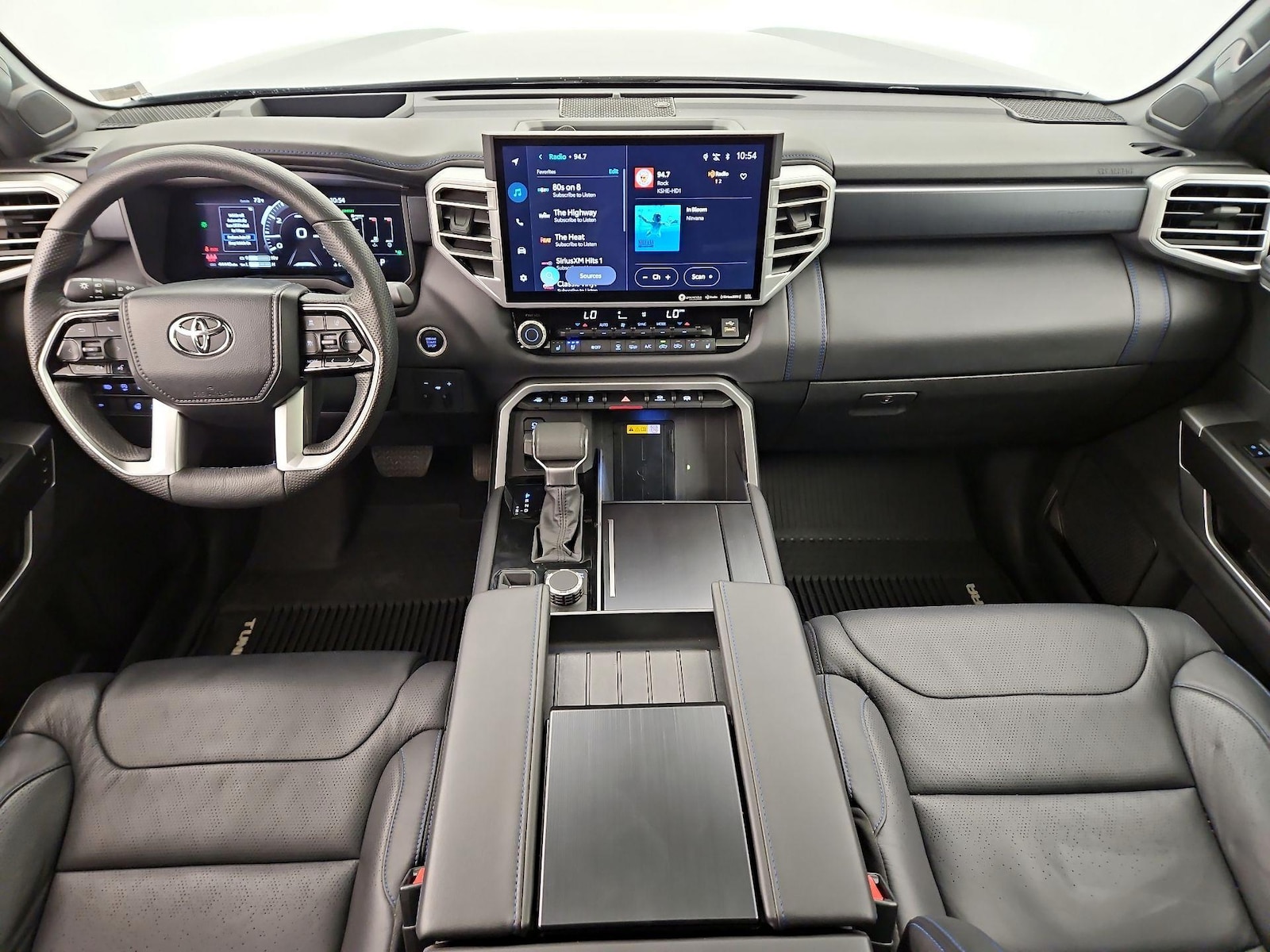 2023 Toyota Tundra Platinum - Photo 10