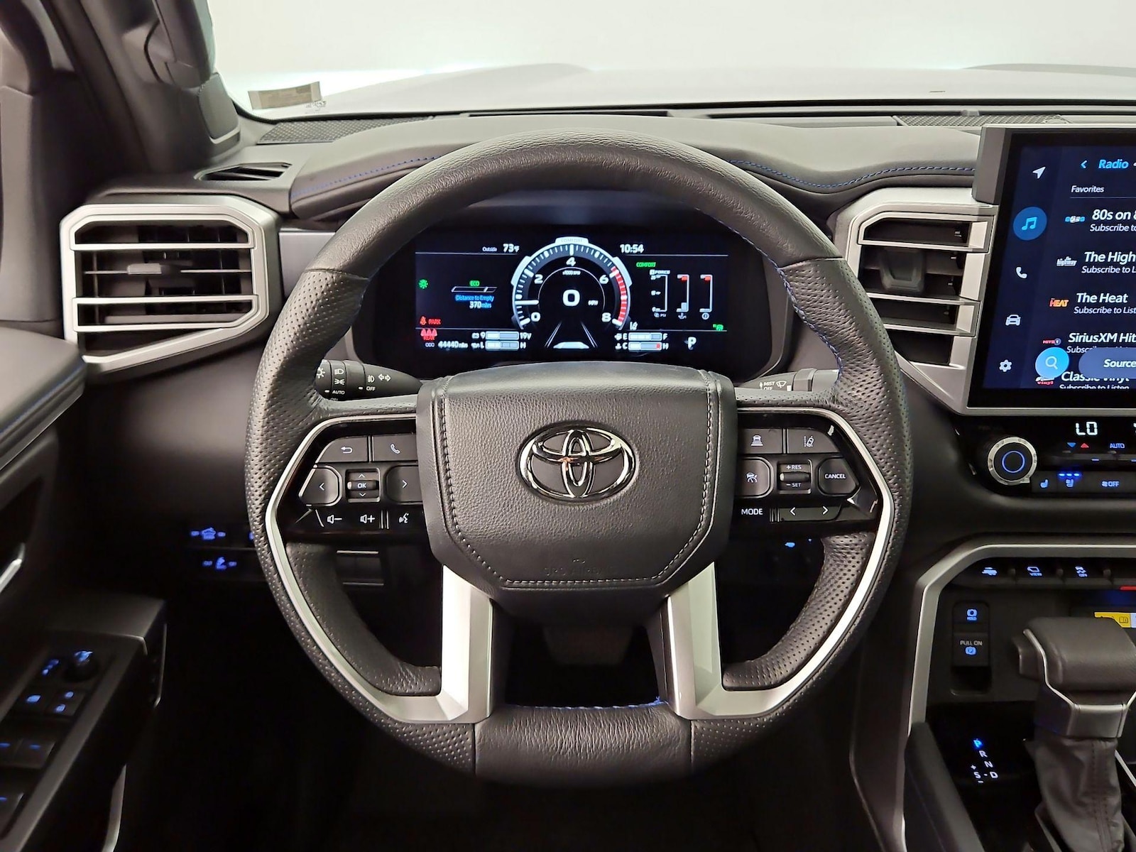 2023 Toyota Tundra Platinum - Photo 11
