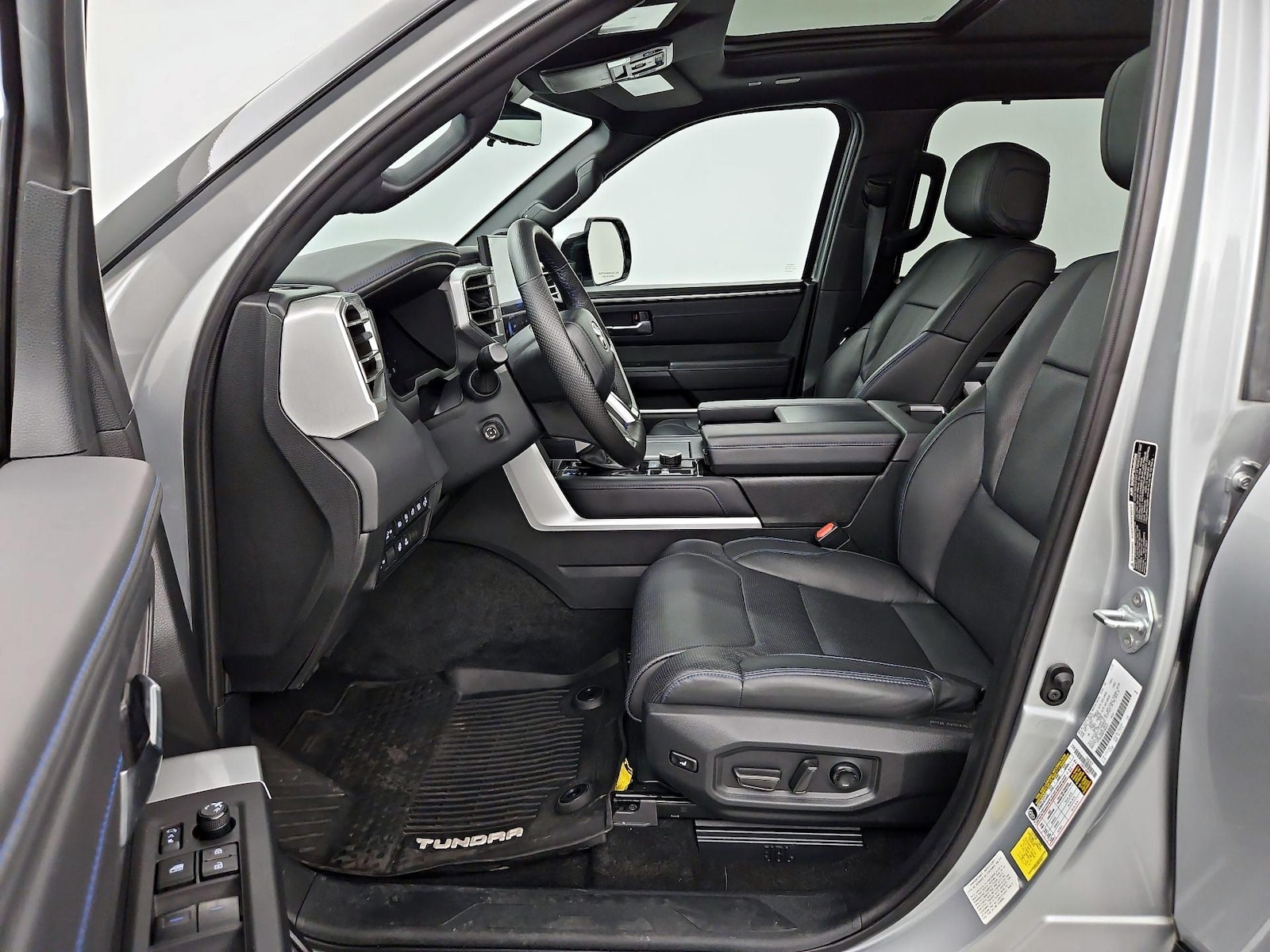 2023 Toyota Tundra Platinum - Photo 12