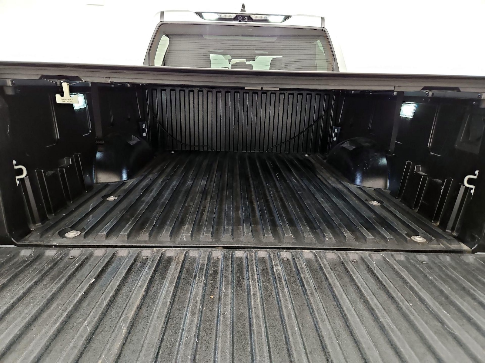 2023 Toyota Tundra Platinum - Photo 22