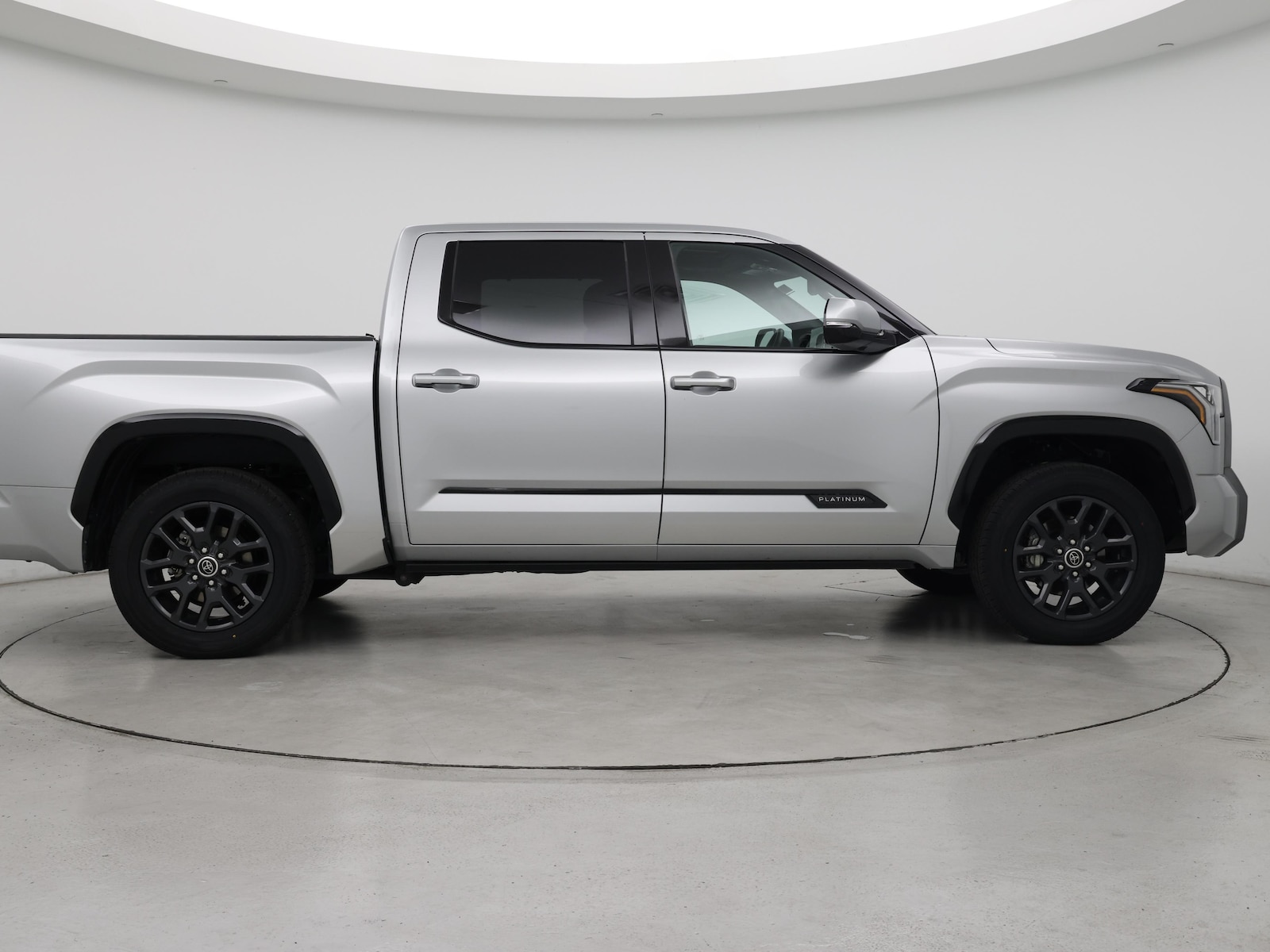 2023 Toyota Tundra Platinum - Photo 8