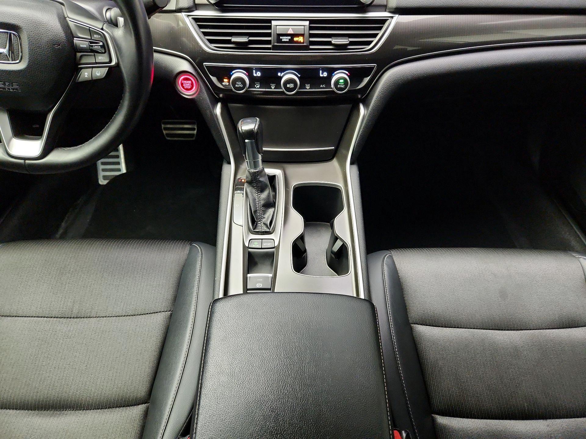 Thumbnail: 2018 Honda Accord - 15