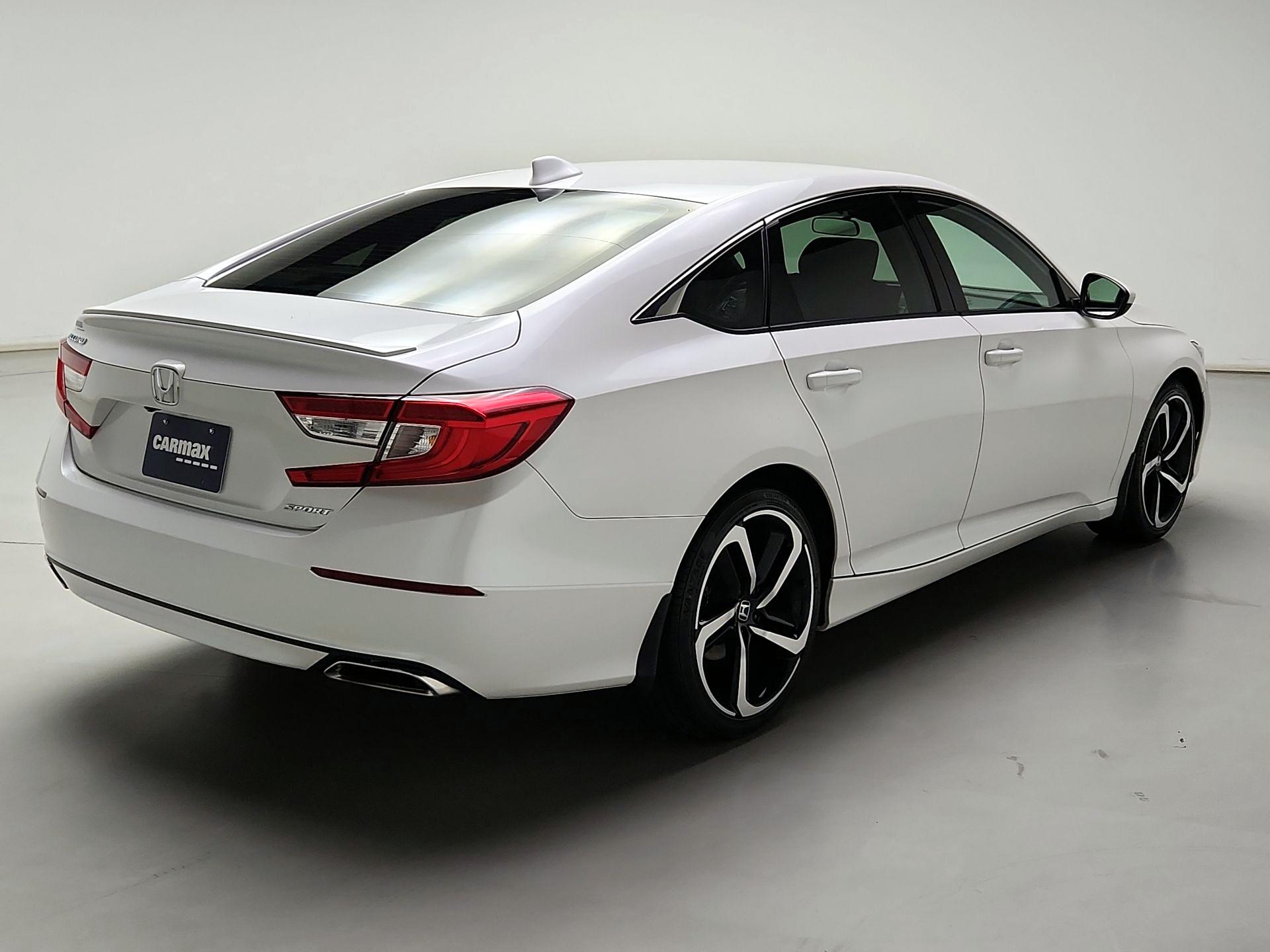 Thumbnail: 2018 Honda Accord - 5