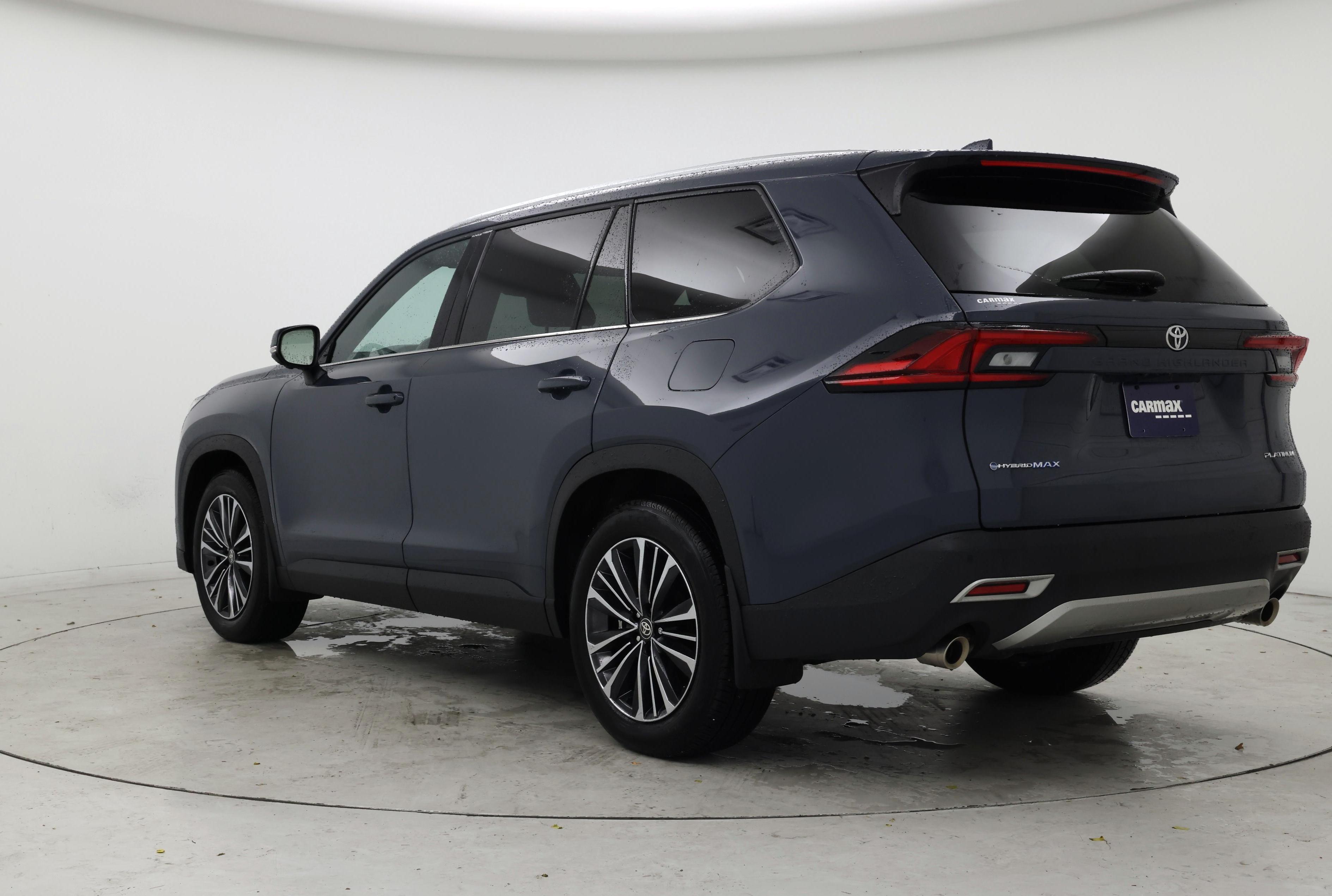 Thumbnail: 2026 Toyota Highlander - 2