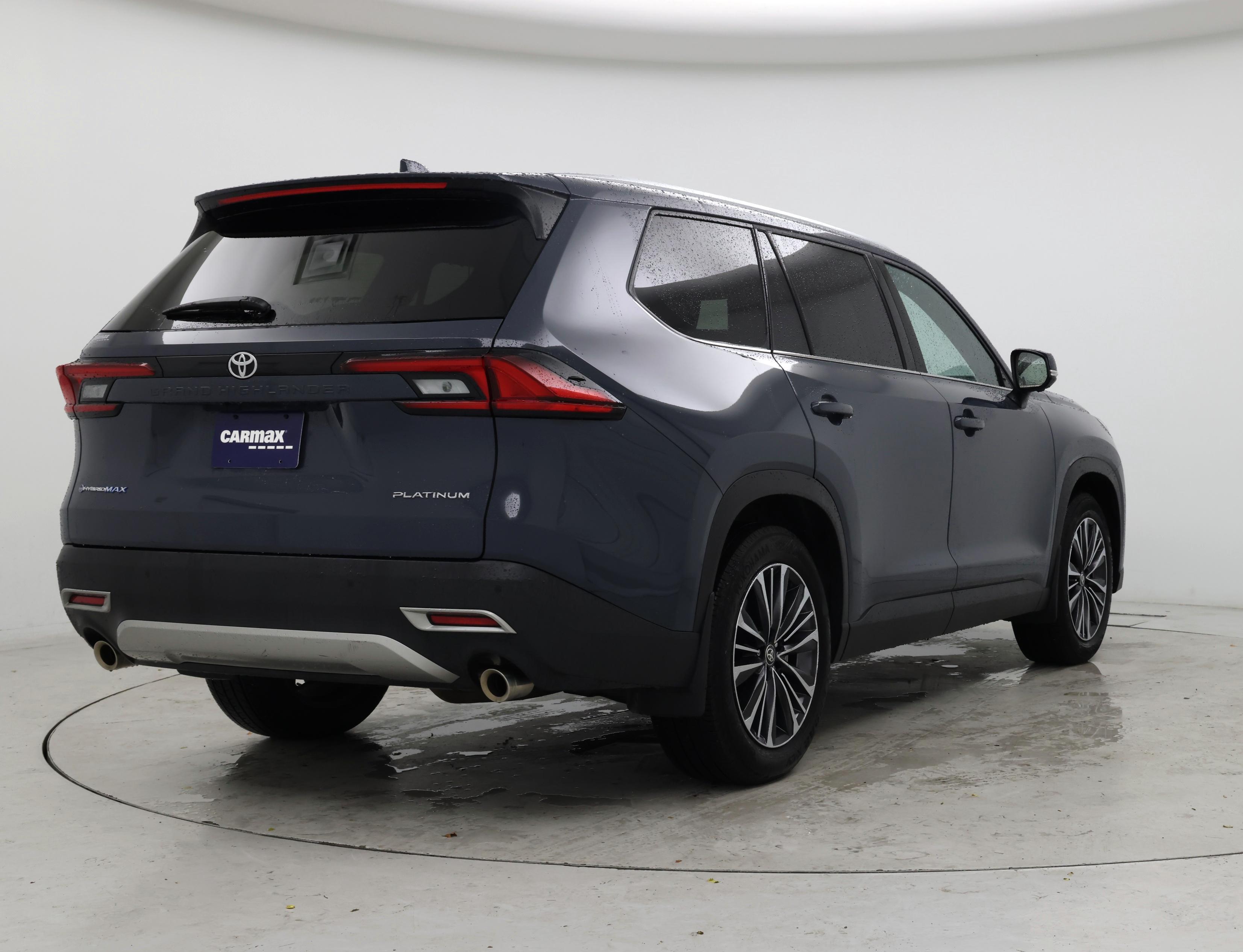 Thumbnail: 2026 Toyota Highlander - 8