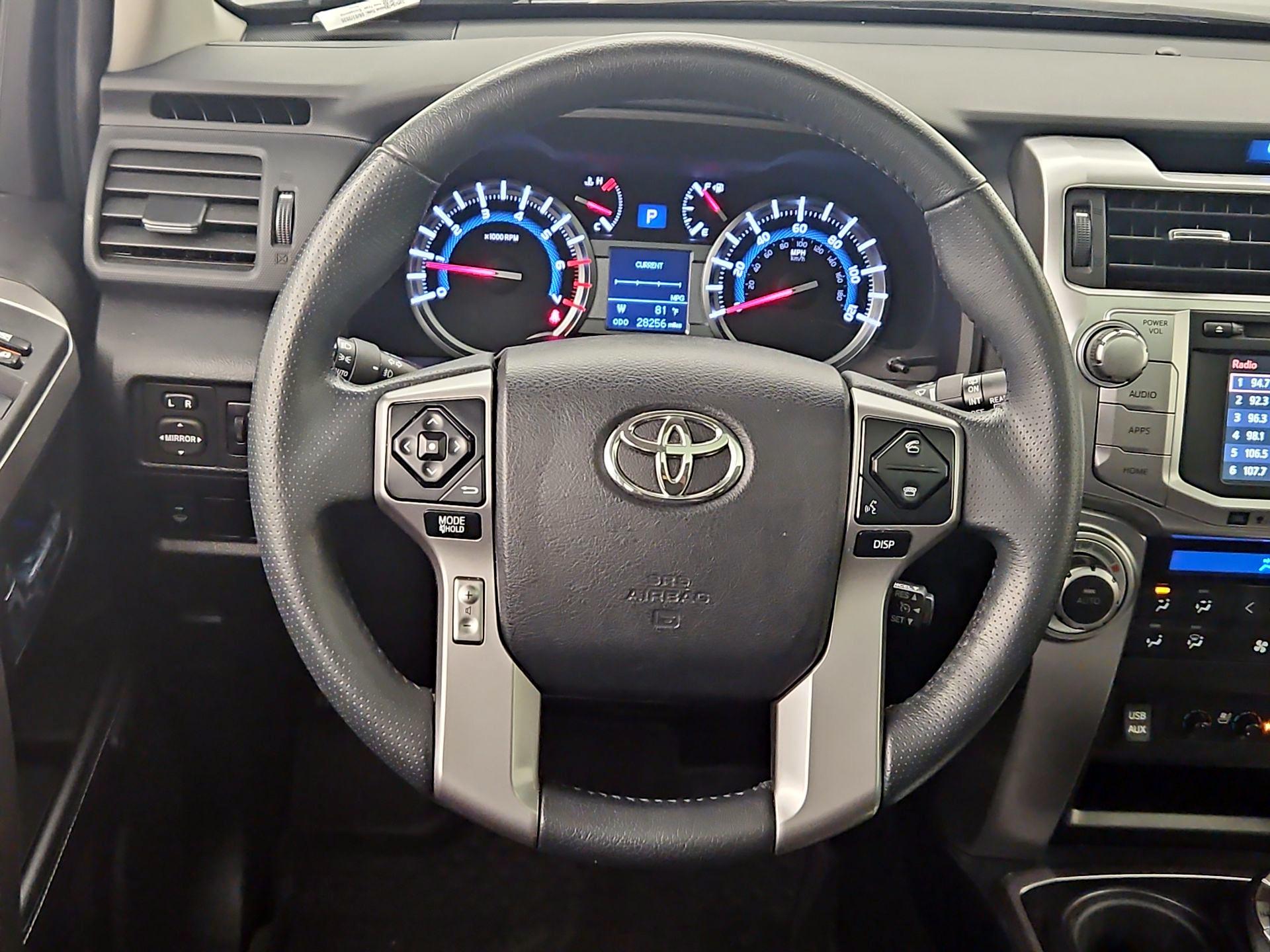 Thumbnail: 2017 Toyota 4Runner - 10