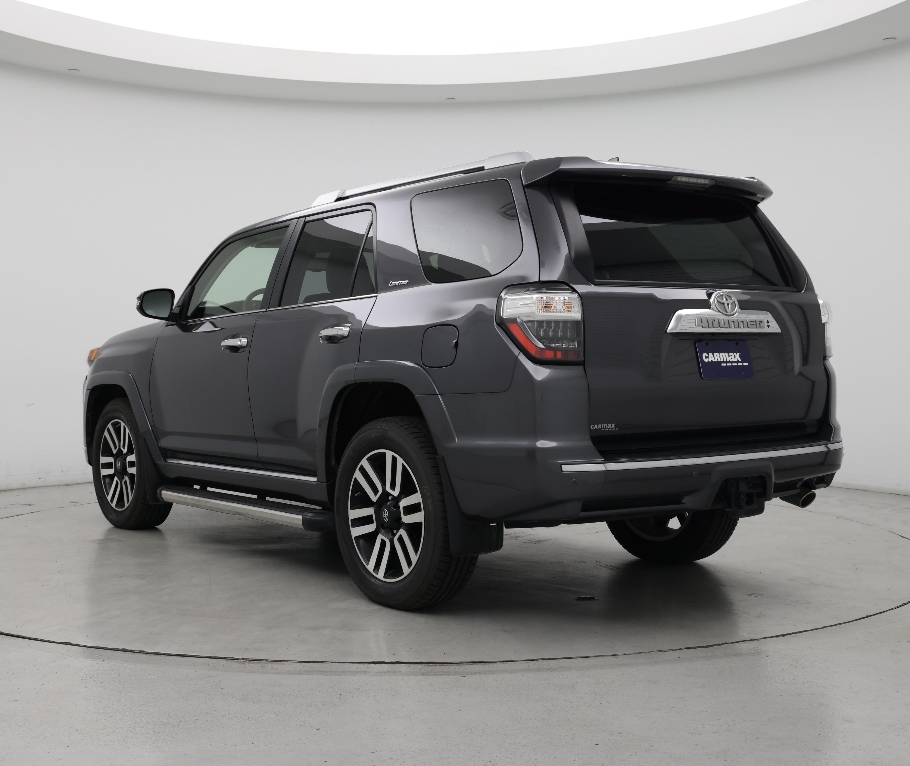 Thumbnail: 2017 Toyota 4Runner - 2