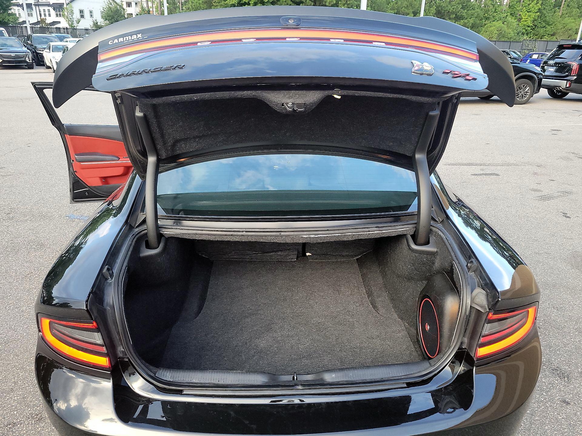 Thumbnail: 2016 Dodge Charger - 19
