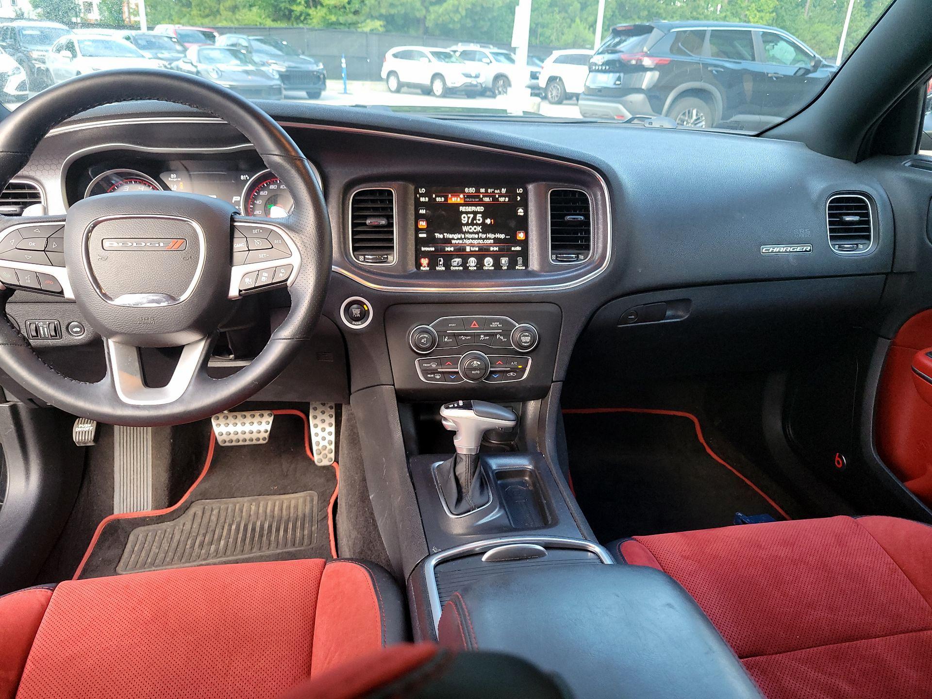 Thumbnail: 2016 Dodge Charger - 8