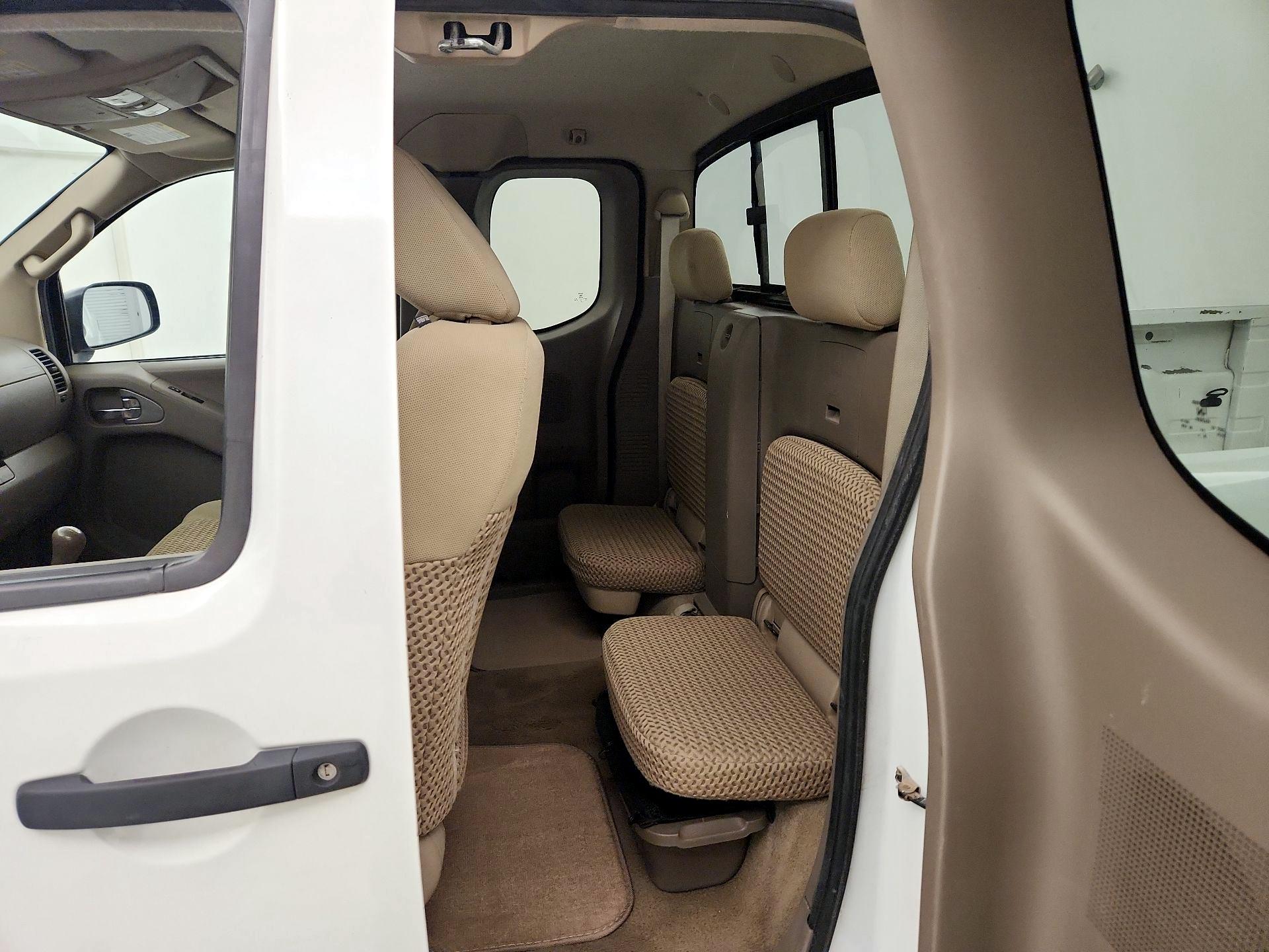 Thumbnail: 2017 Nissan Frontier - 17
