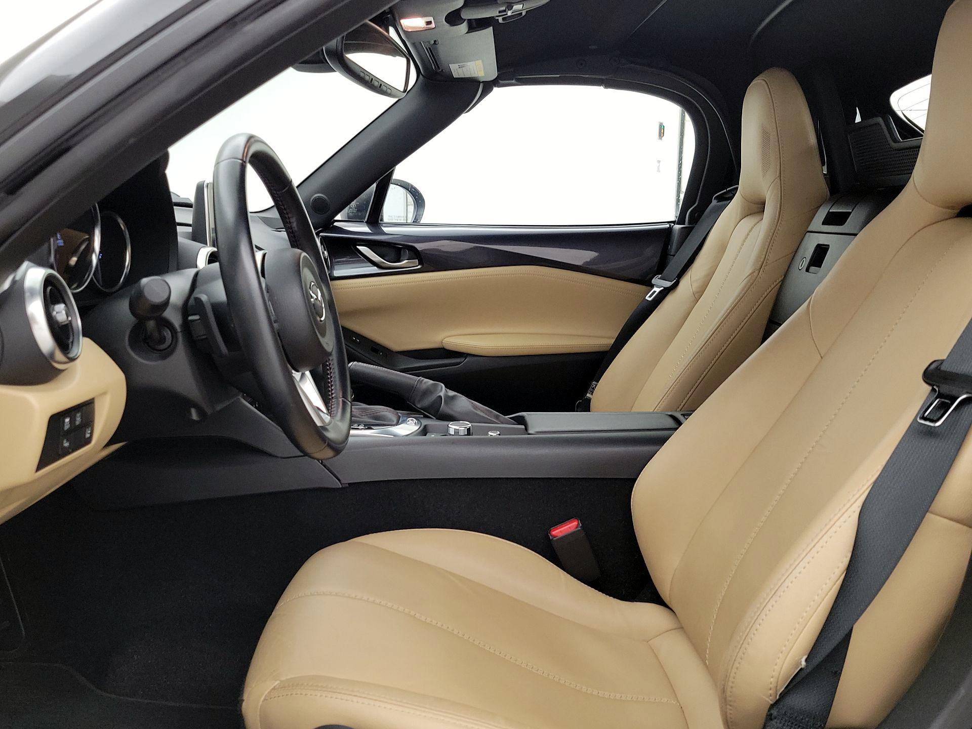 Thumbnail: 2016 Mazda MX-5 Miata - 11