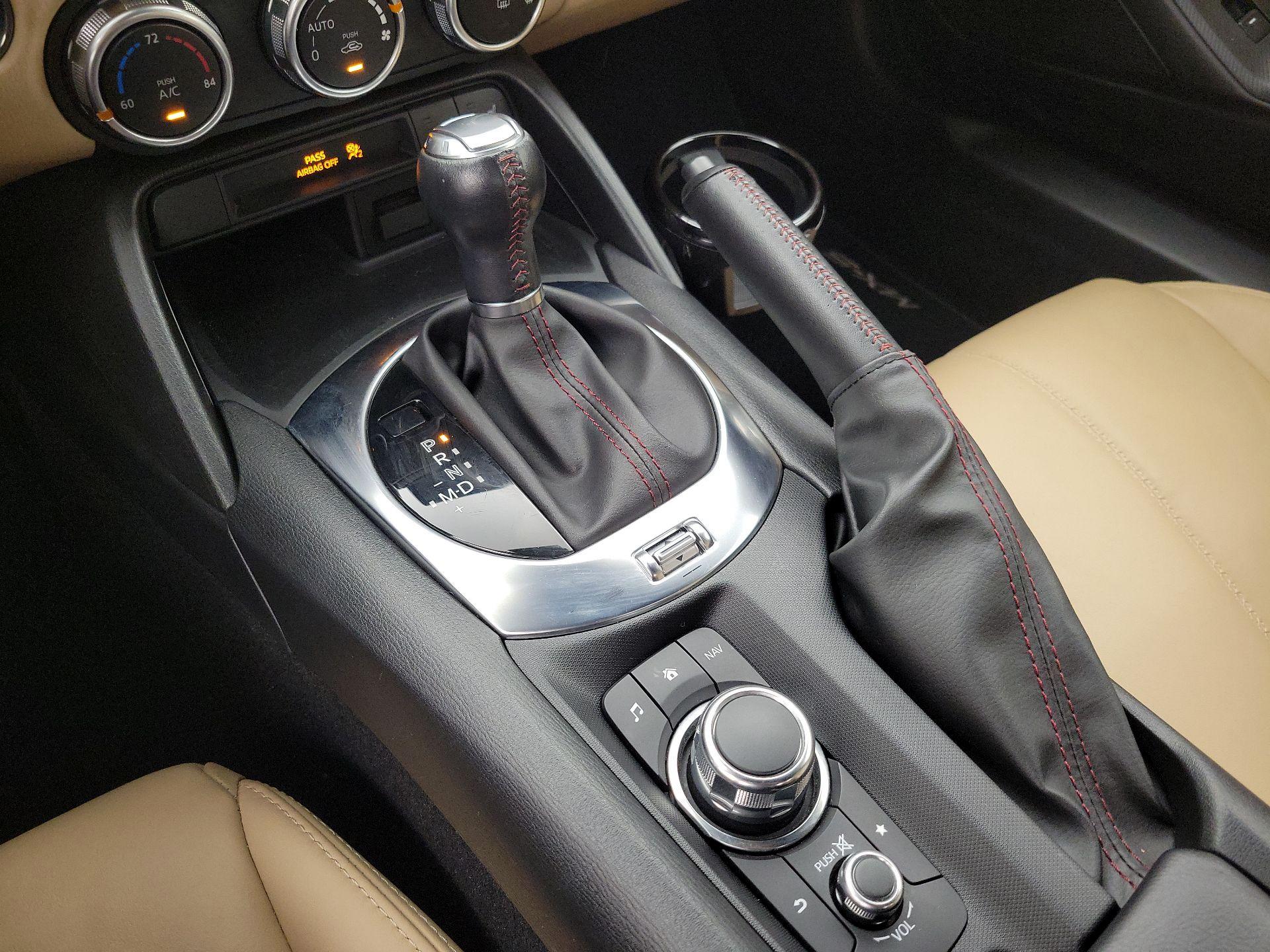 Thumbnail: 2016 Mazda MX-5 Miata - 17