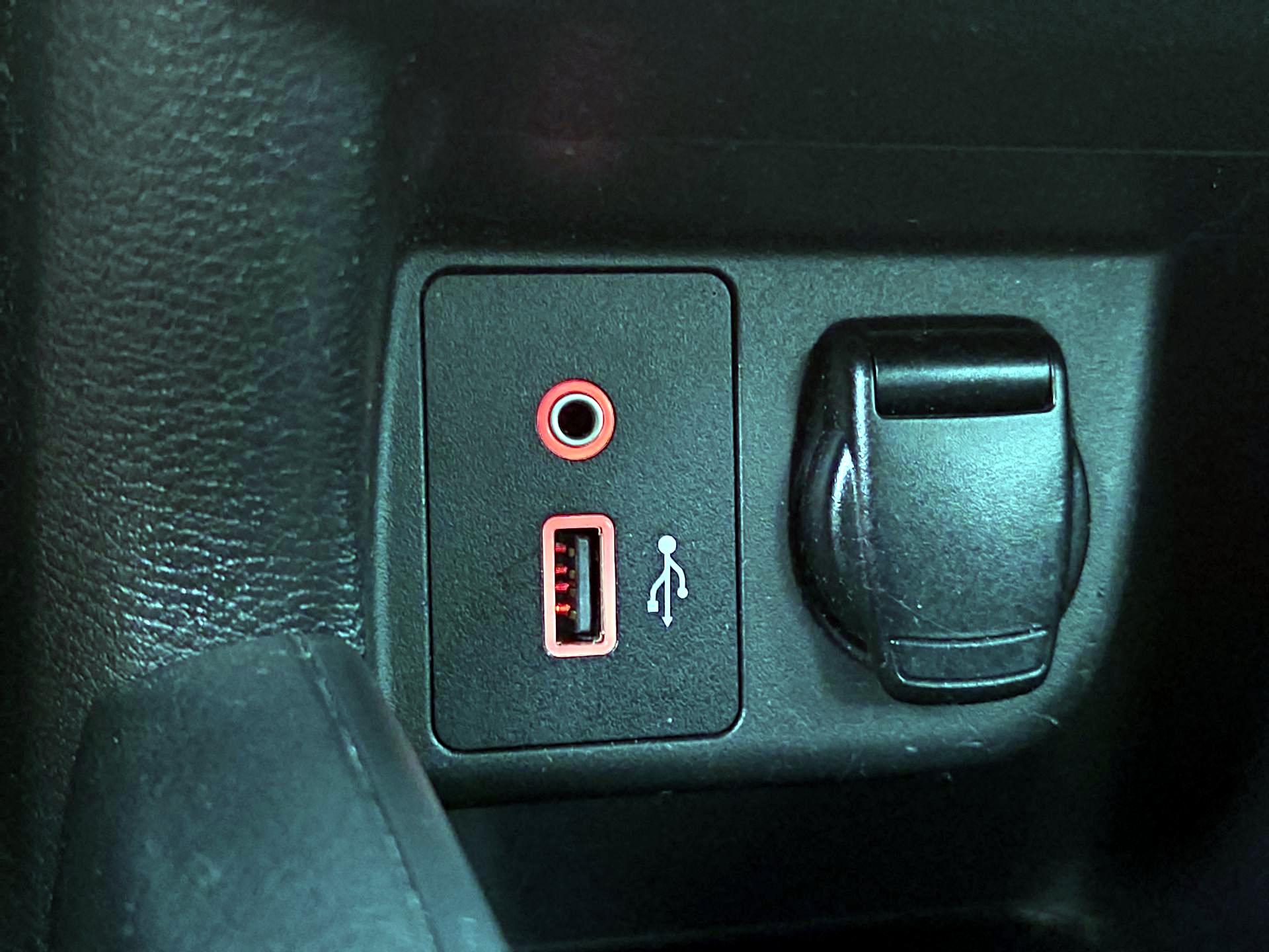 Thumbnail: 2020 Nissan Versa - 18