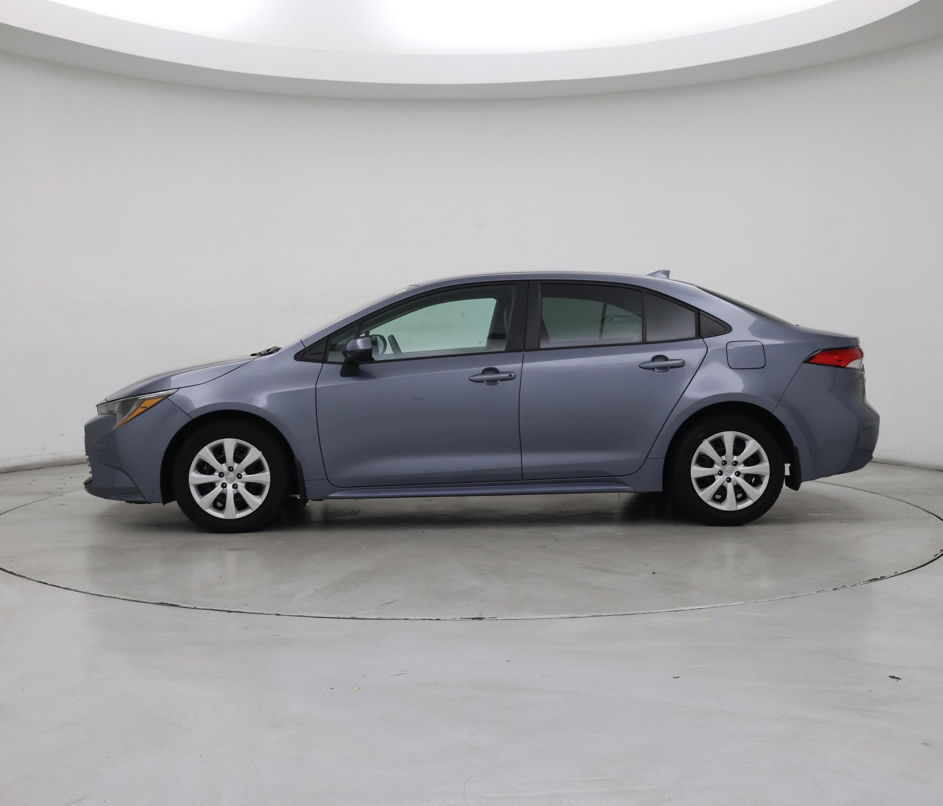 Thumbnail: 2024 Toyota Corolla - 3