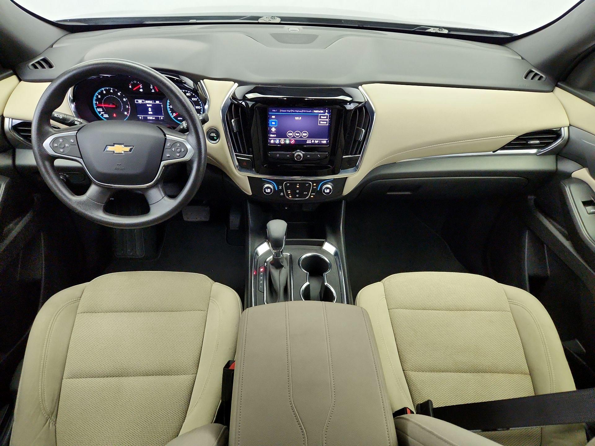 Thumbnail: 2023 Chevrolet Traverse - 9