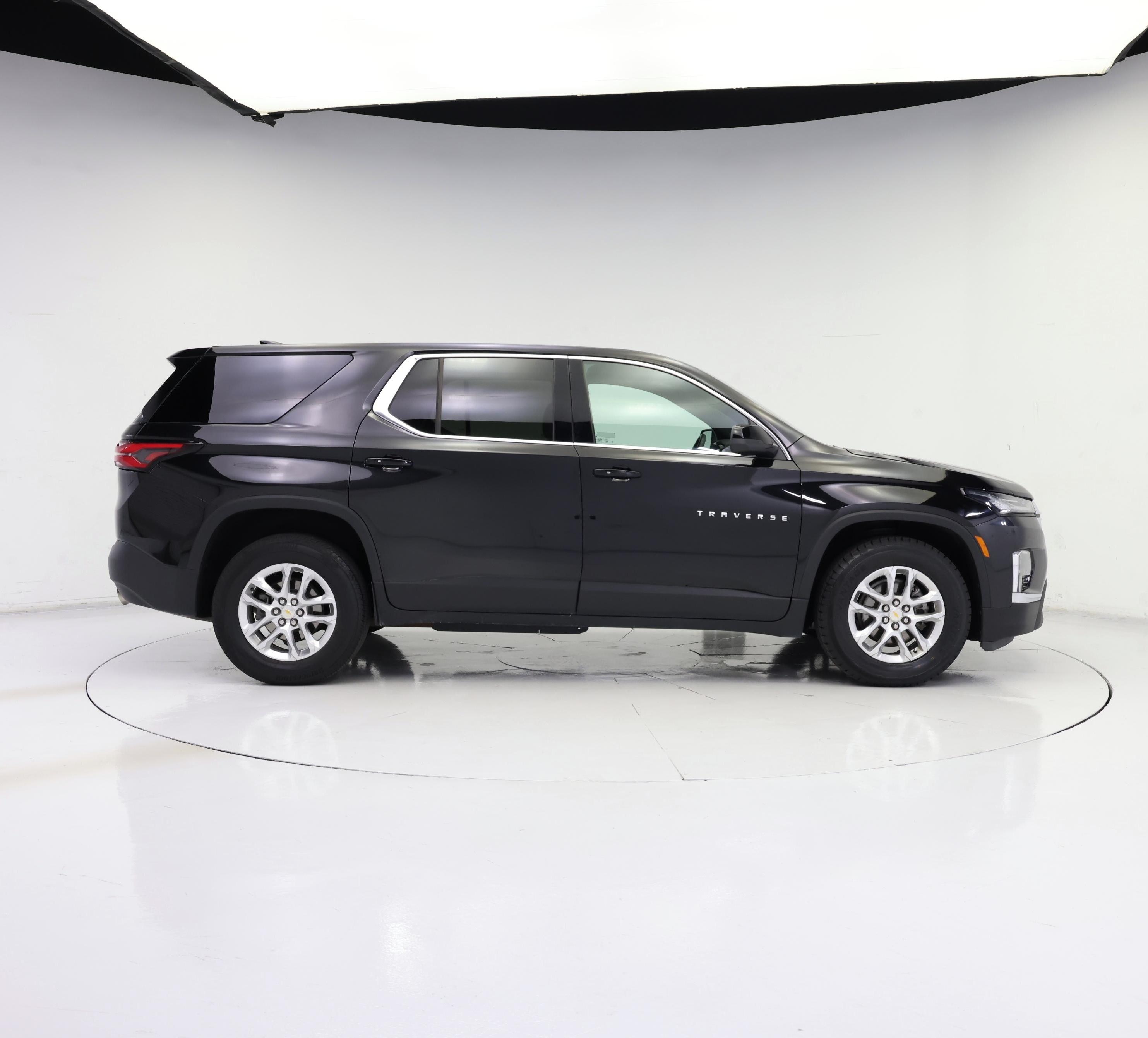 Thumbnail: 2023 Chevrolet Traverse - 7