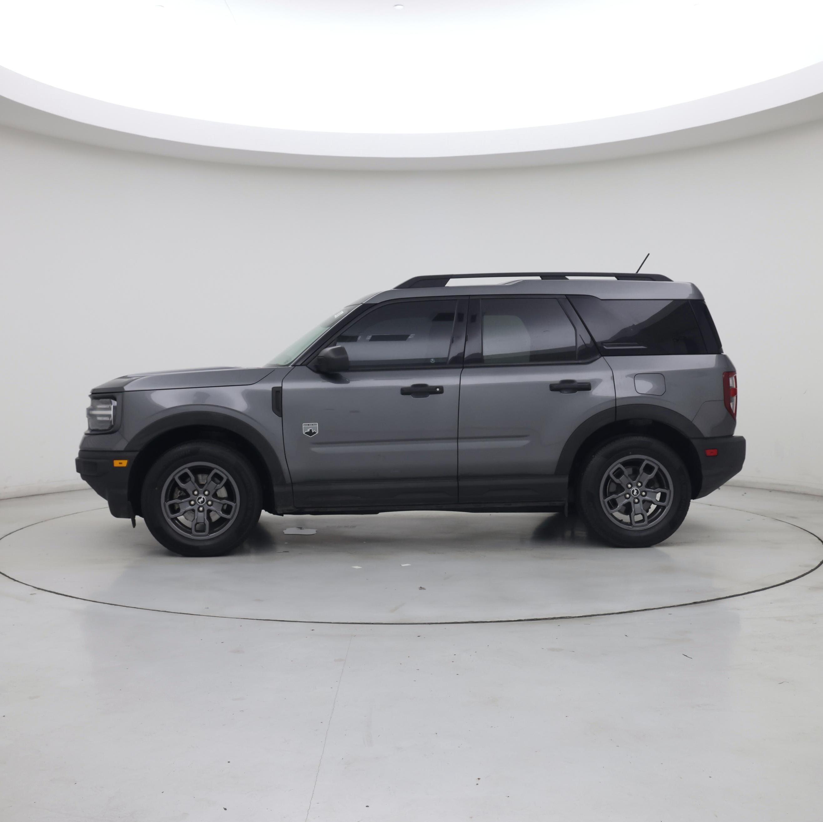 Thumbnail: 2022 Ford Bronco Sport - 3