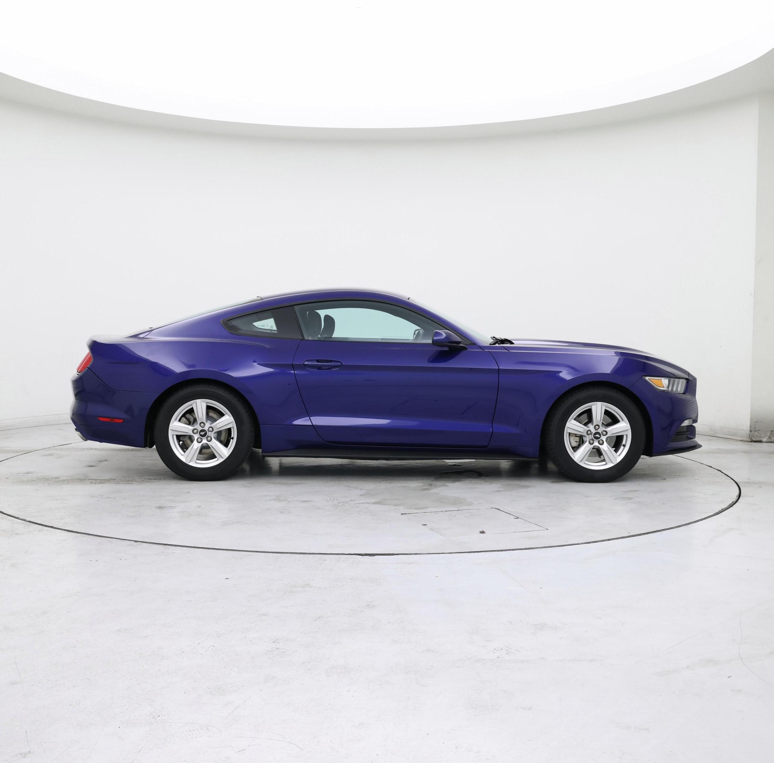 Thumbnail: 2015 Ford Mustang - 7