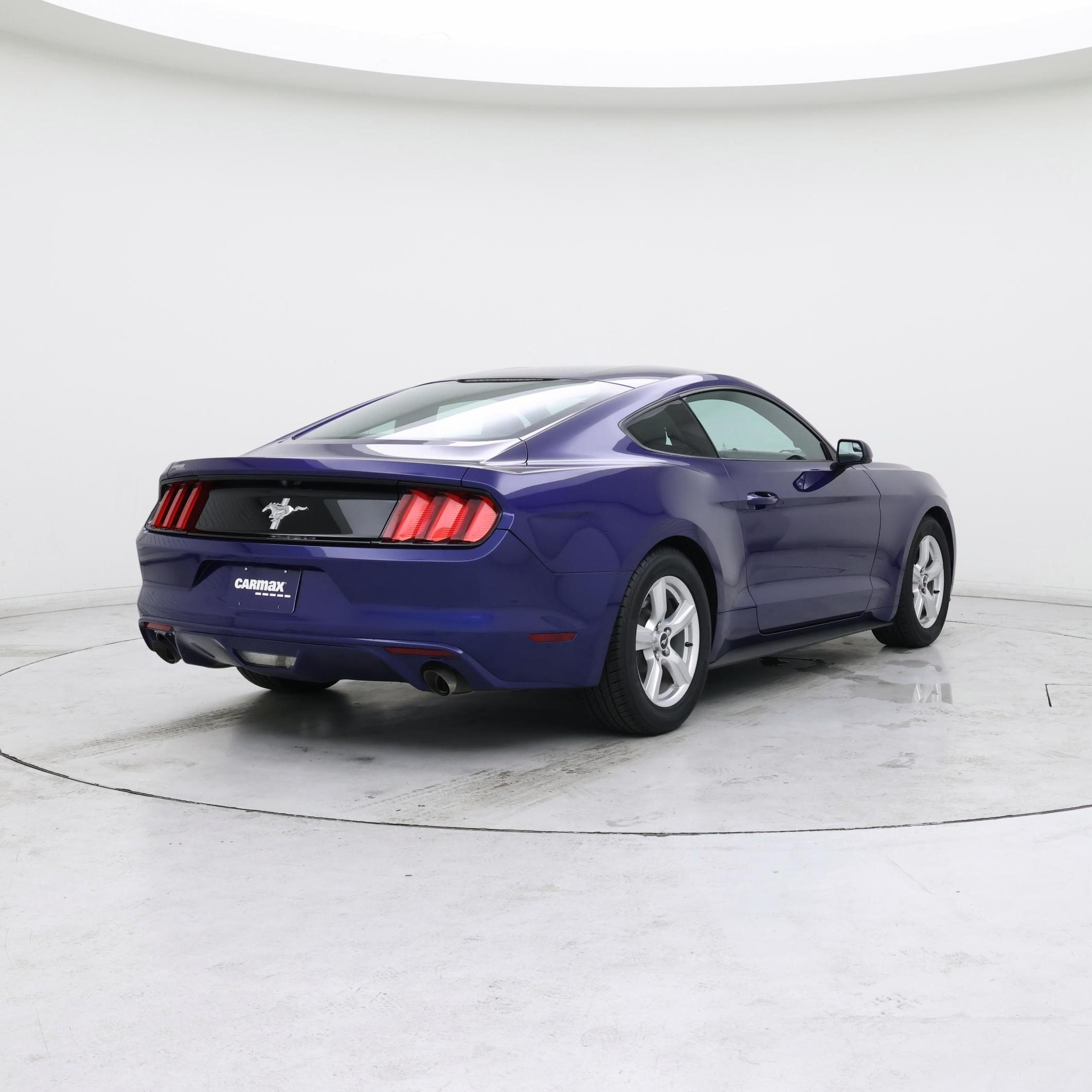 Thumbnail: 2015 Ford Mustang - 8