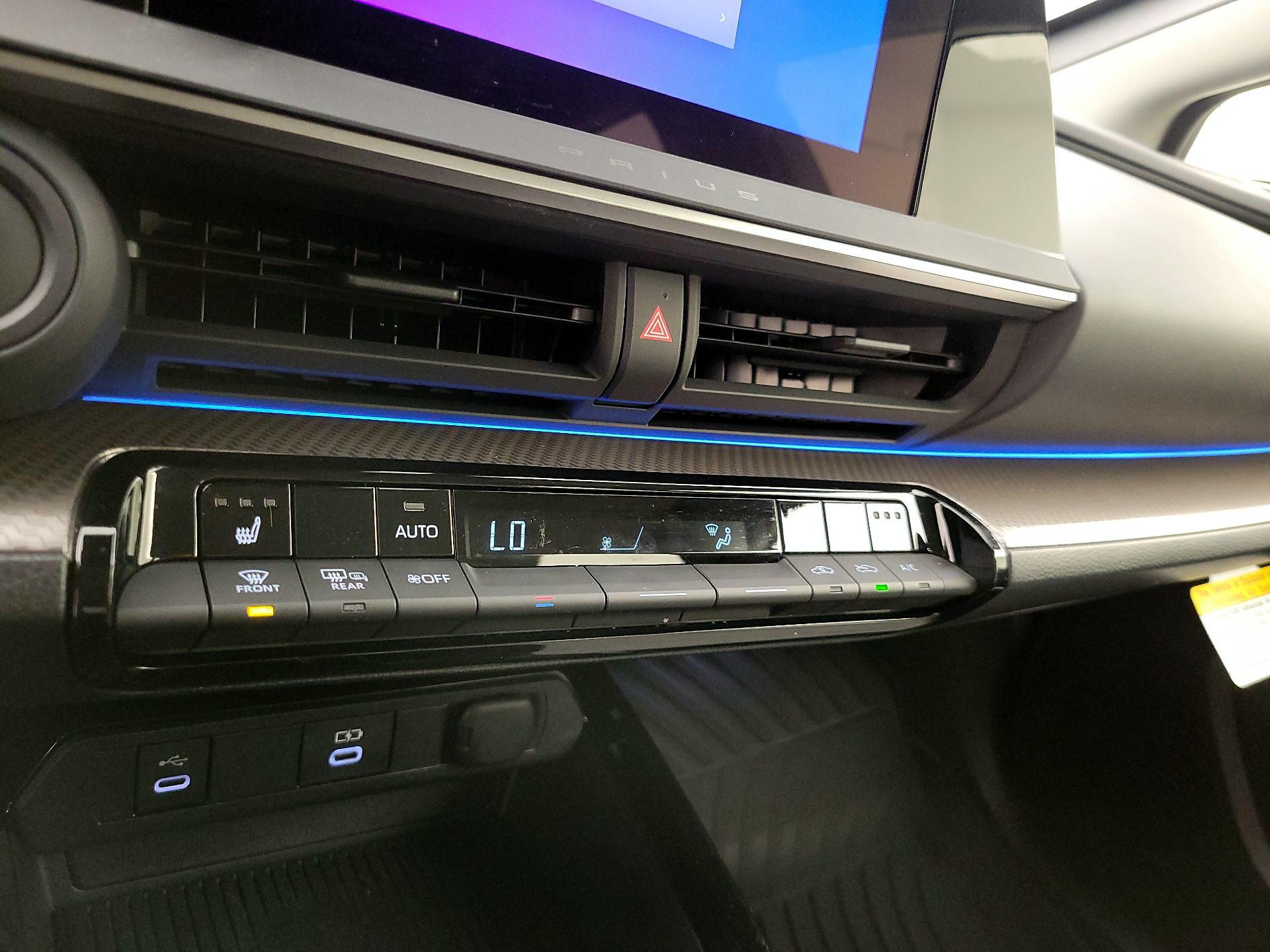 Thumbnail: 2025 Toyota Prius - 16