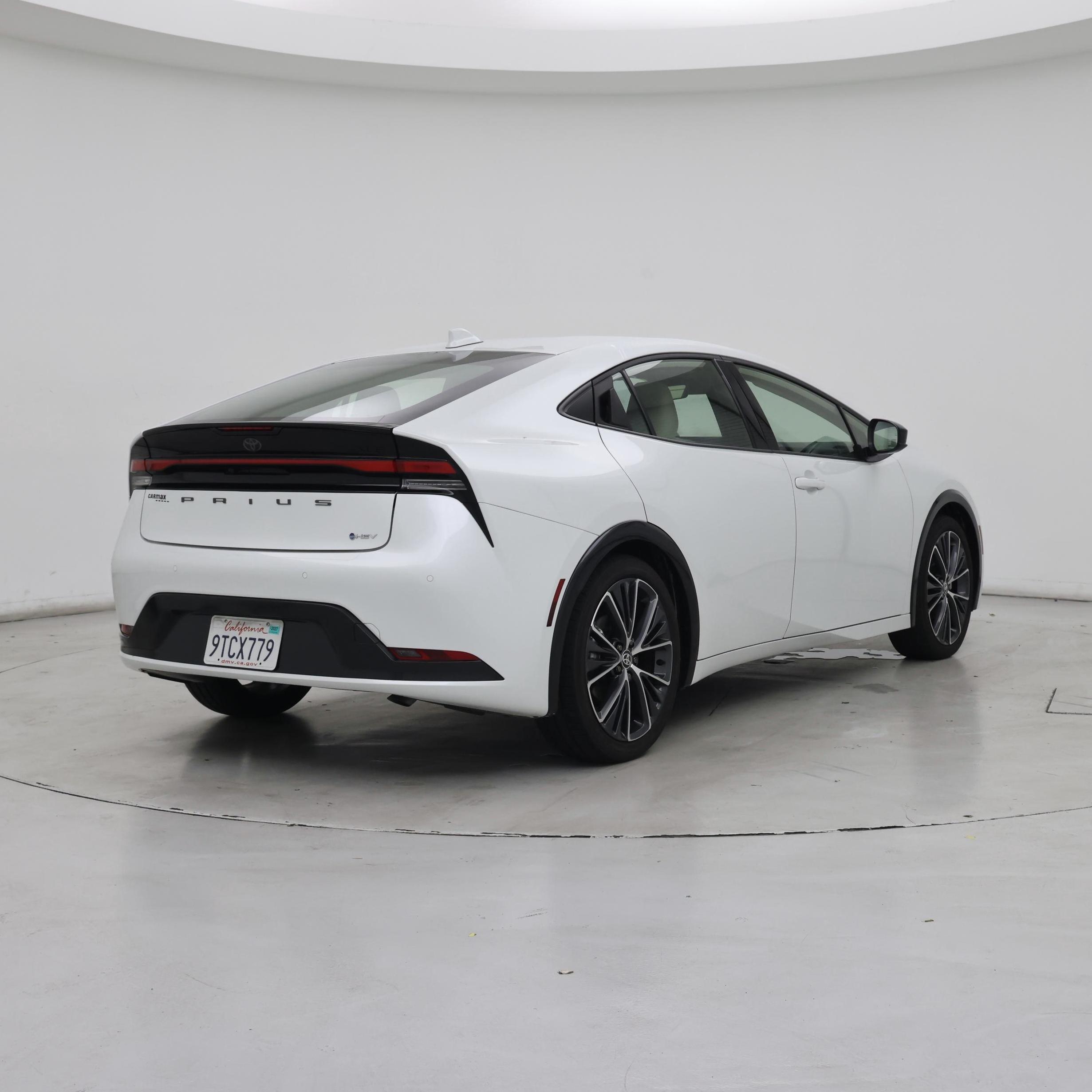 Thumbnail: 2025 Toyota Prius - 8