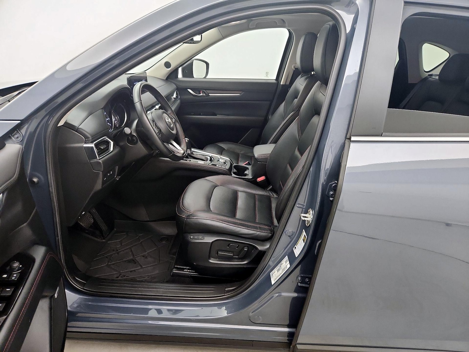 2024 Mazda CX-5 S Carbon Edition - Photo 12