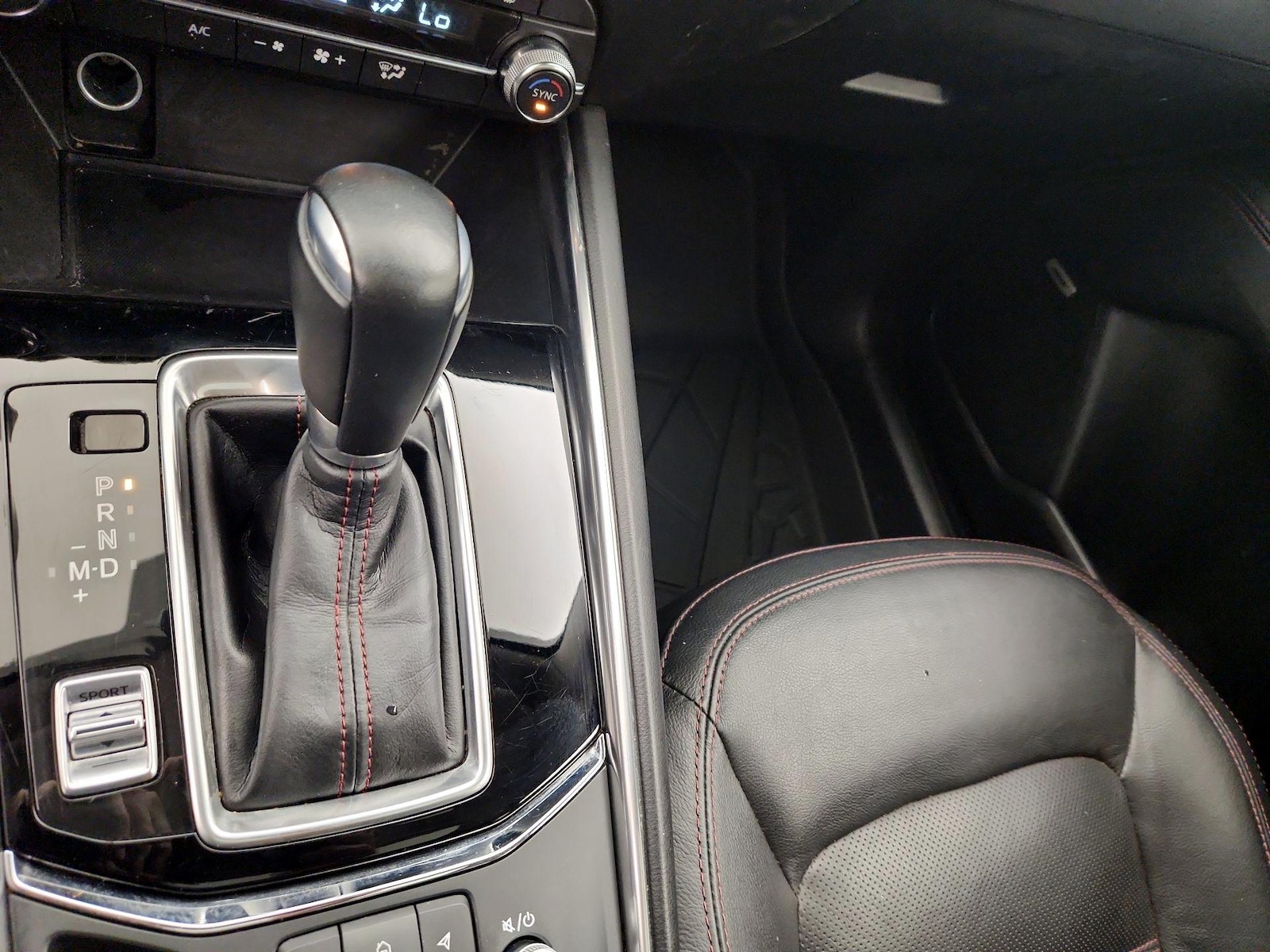 2024 Mazda CX-5 S Carbon Edition - Photo 18
