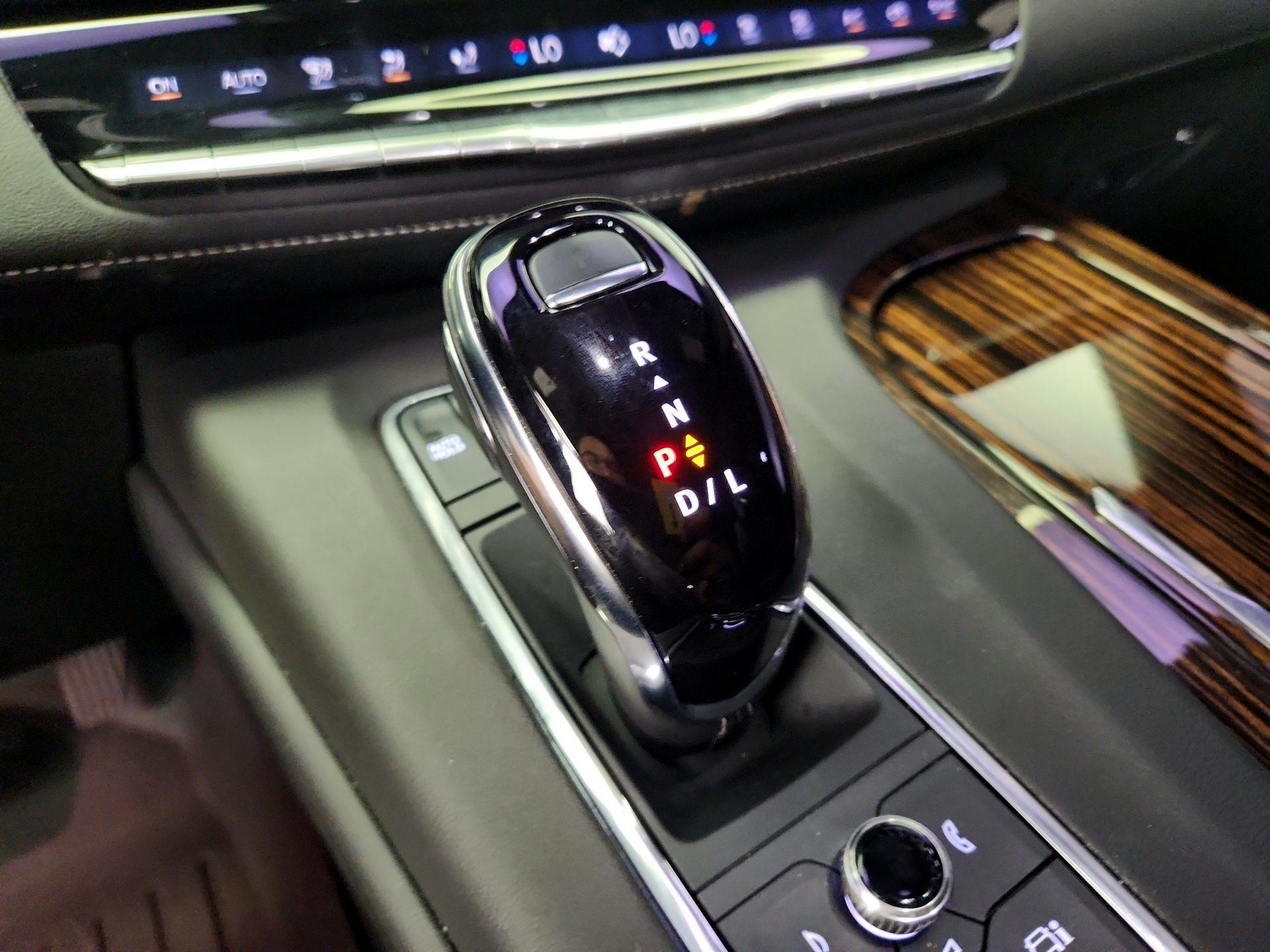 Thumbnail: 2023 Cadillac Escalade - 17