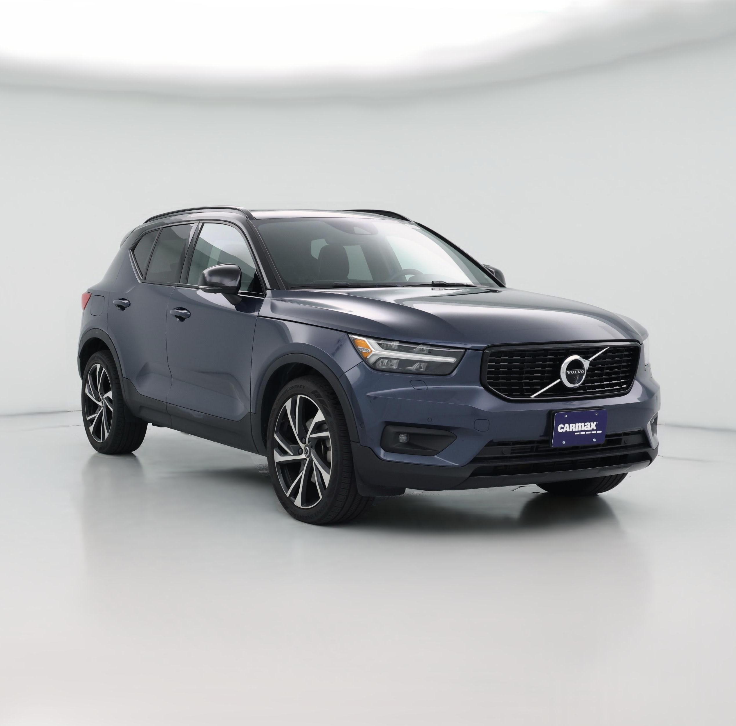 Thumbnail: 2022 Volvo XC40 - 1